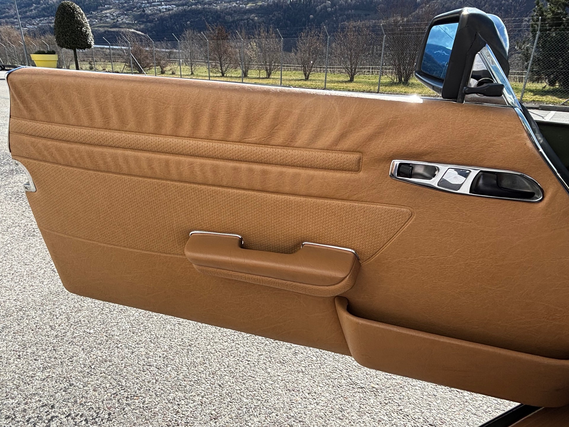 MERCEDES-BENZ 380 SL Automatic-image-19