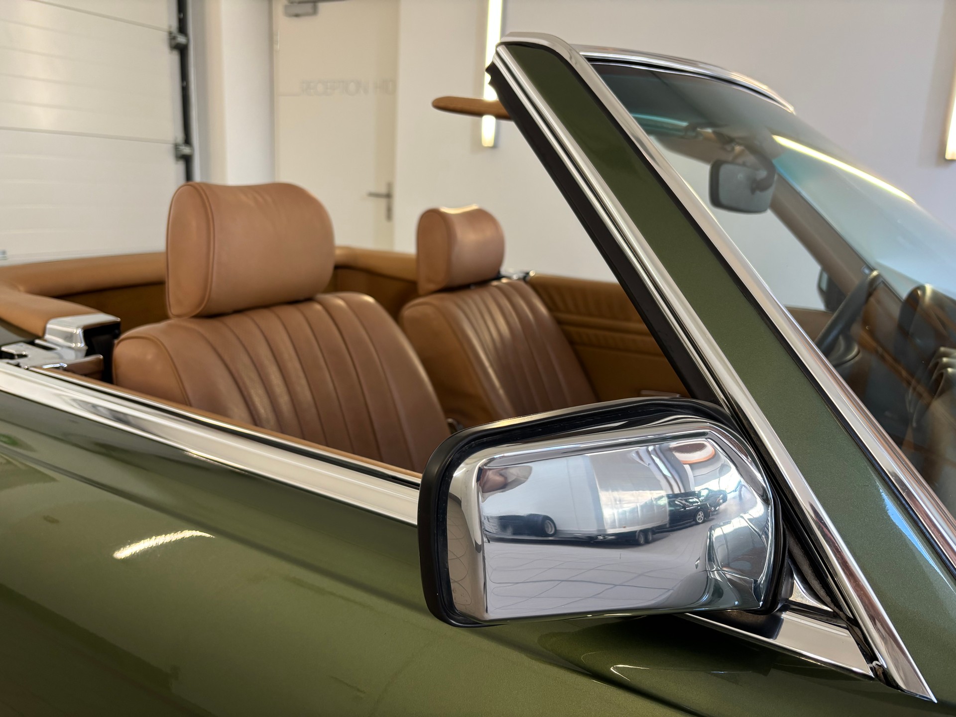MERCEDES-BENZ 380 SL Automatic-image-6