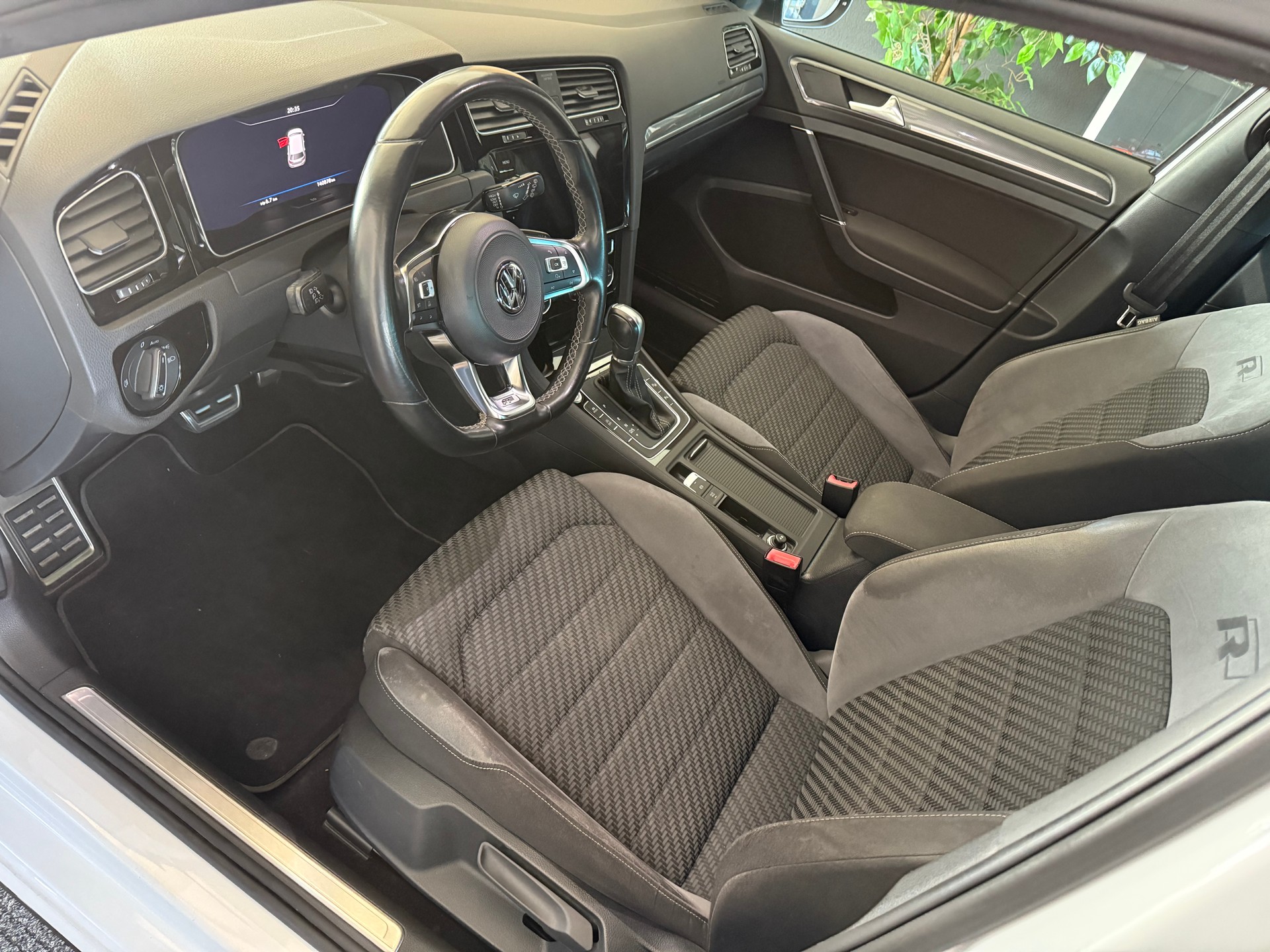 VW Golf 1.5 TSI EVO Comfortline-image-8