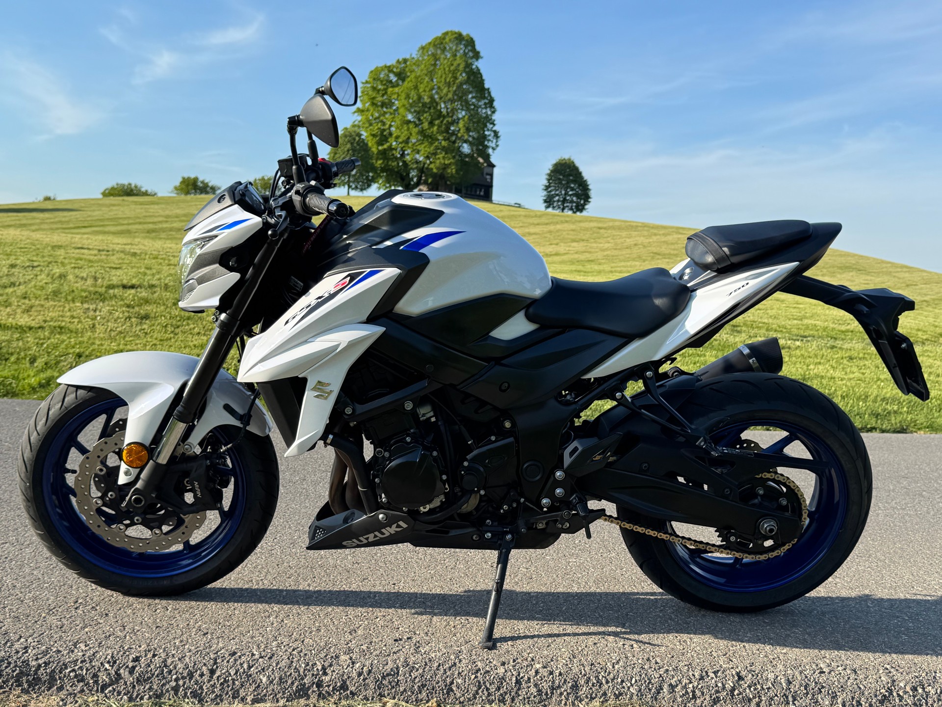 SUZUKI GSX-S 750 ABS-image-2