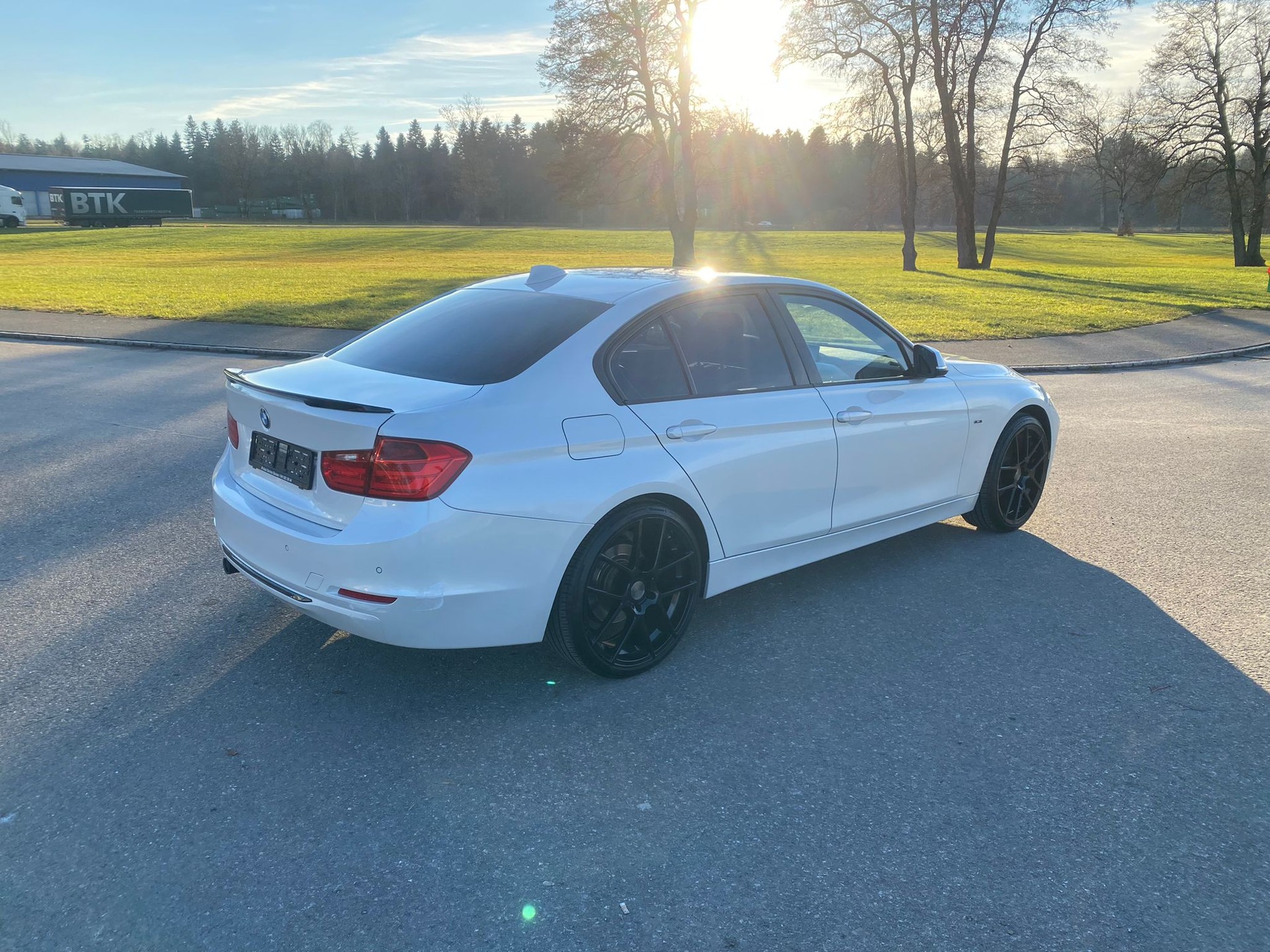 BMW 320d Steptronic-image-7