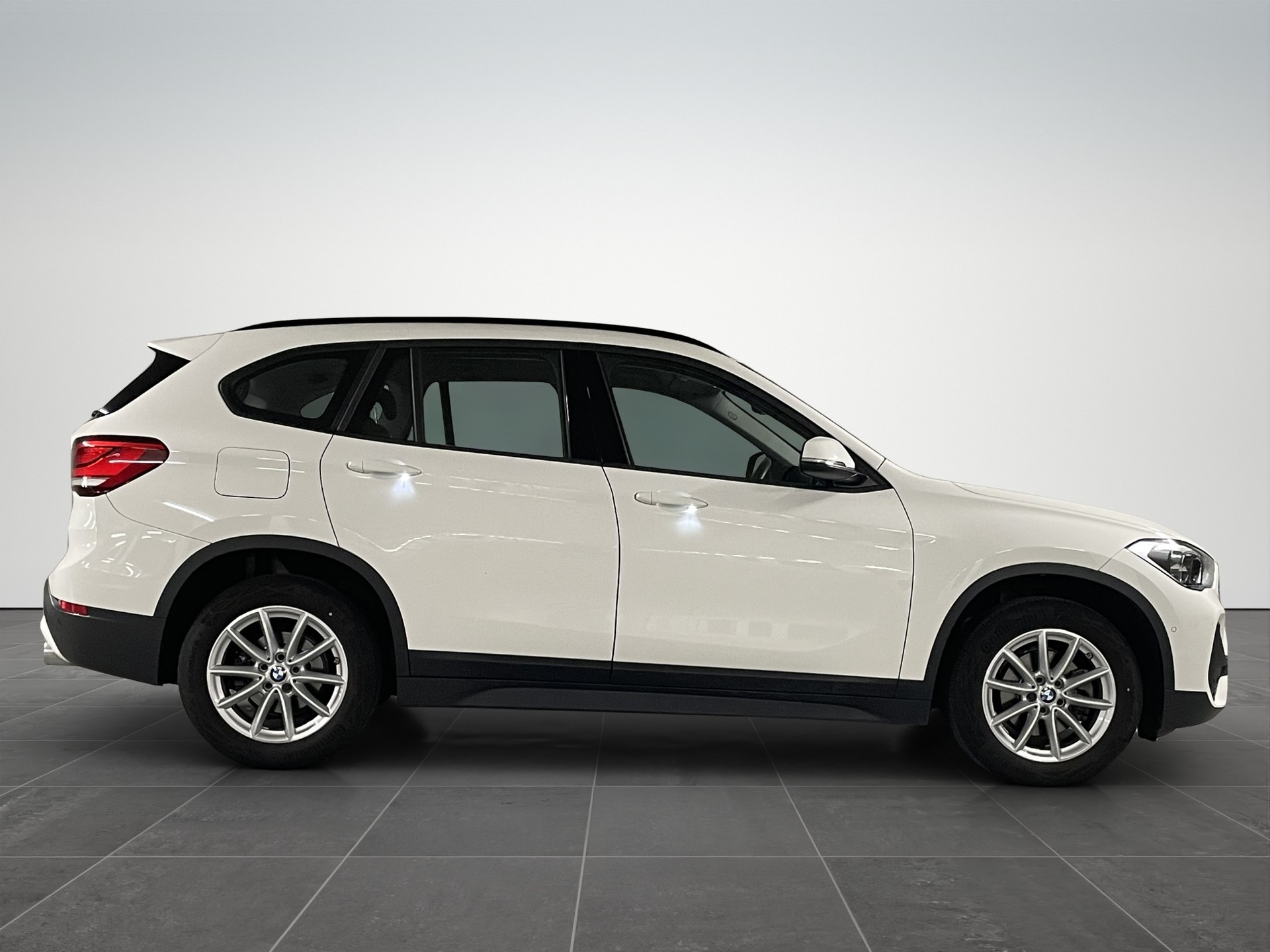 BMW X1 xDrive 18d Steptronic-image-4