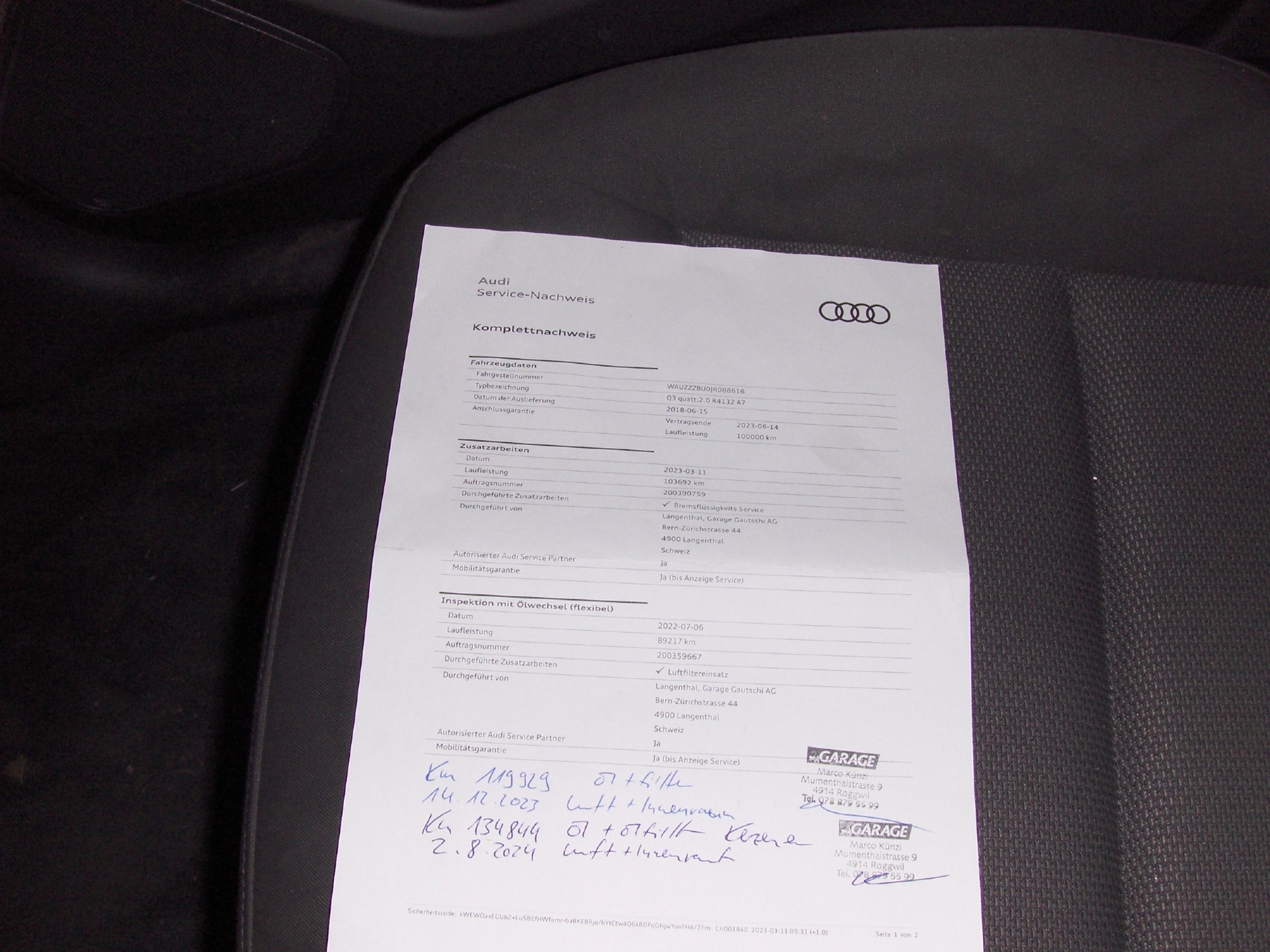 AUDI Q3 2.0 TFSI quattro S-tronic-image-10