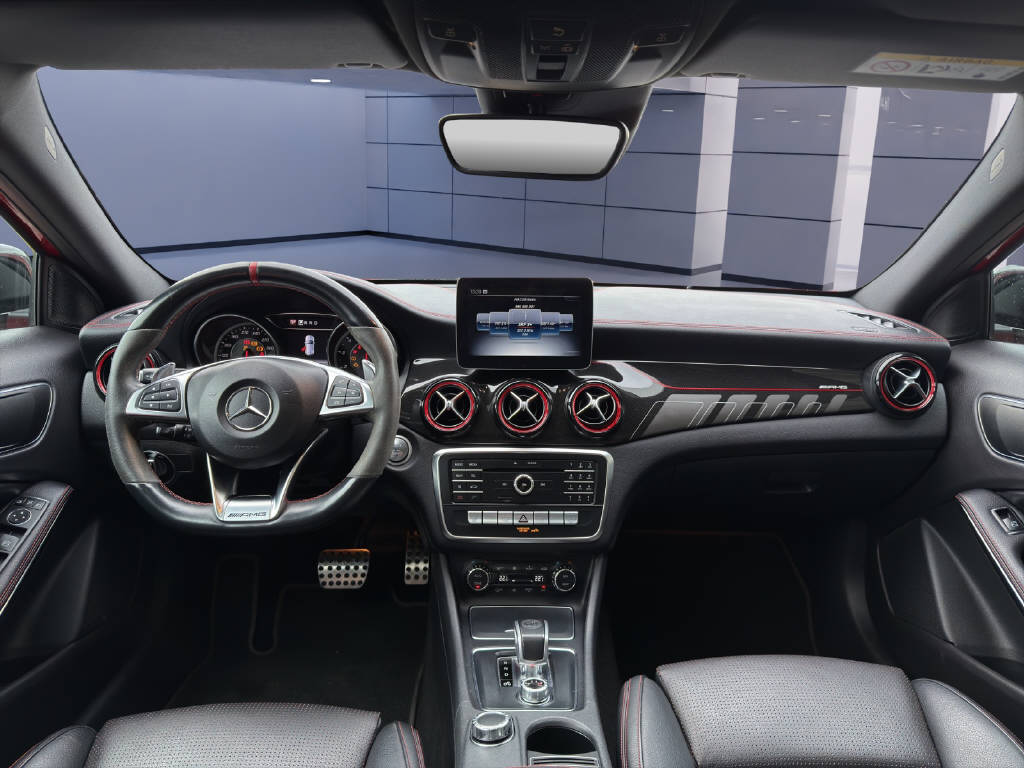 MERCEDES-BENZ GLA 45 AMG 4m-image-4