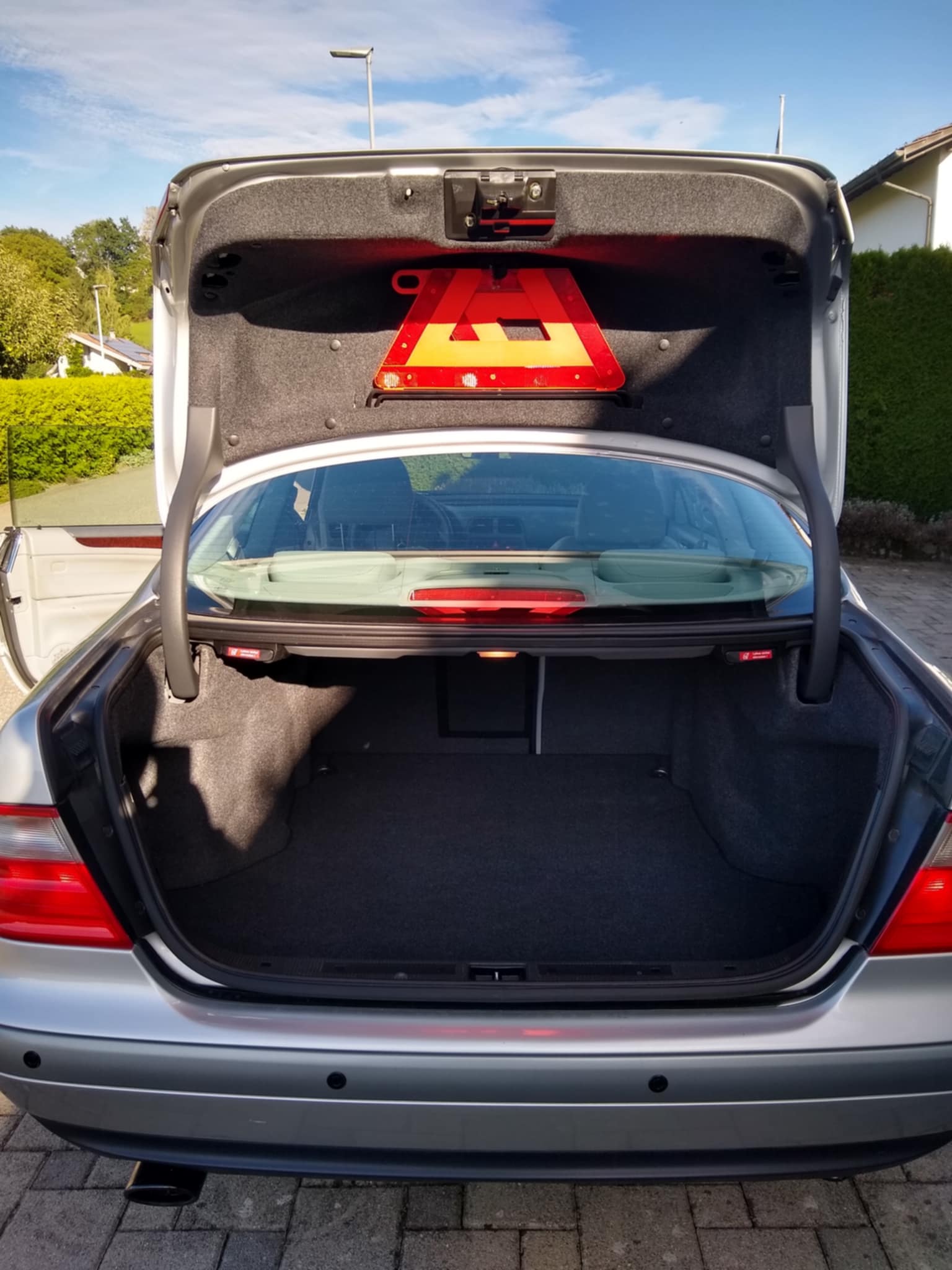 MERCEDES-BENZ CLK 320 Elégance Automatic-image-9