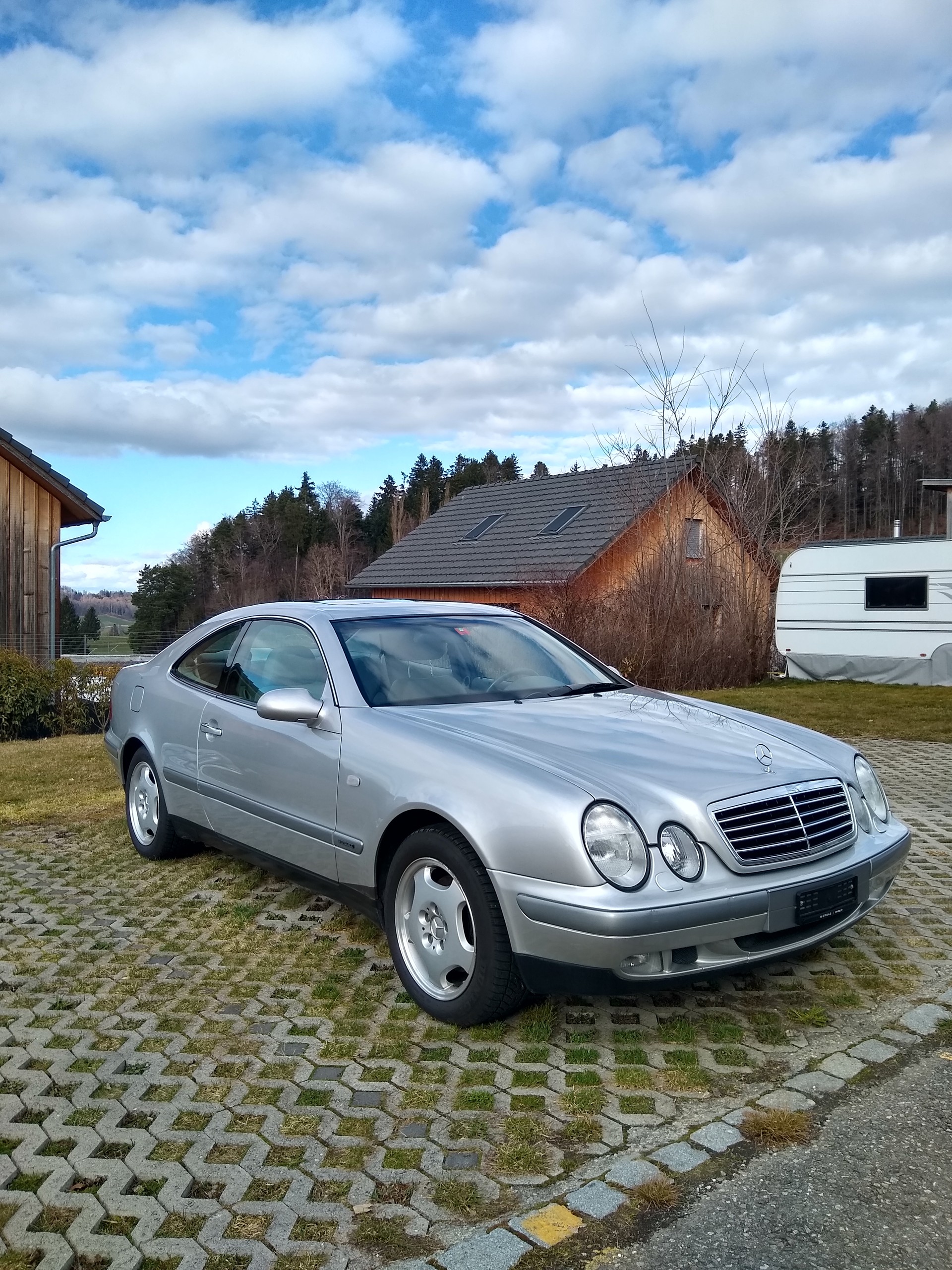 MERCEDES-BENZ CLK 320 Elégance Automatic-image-13