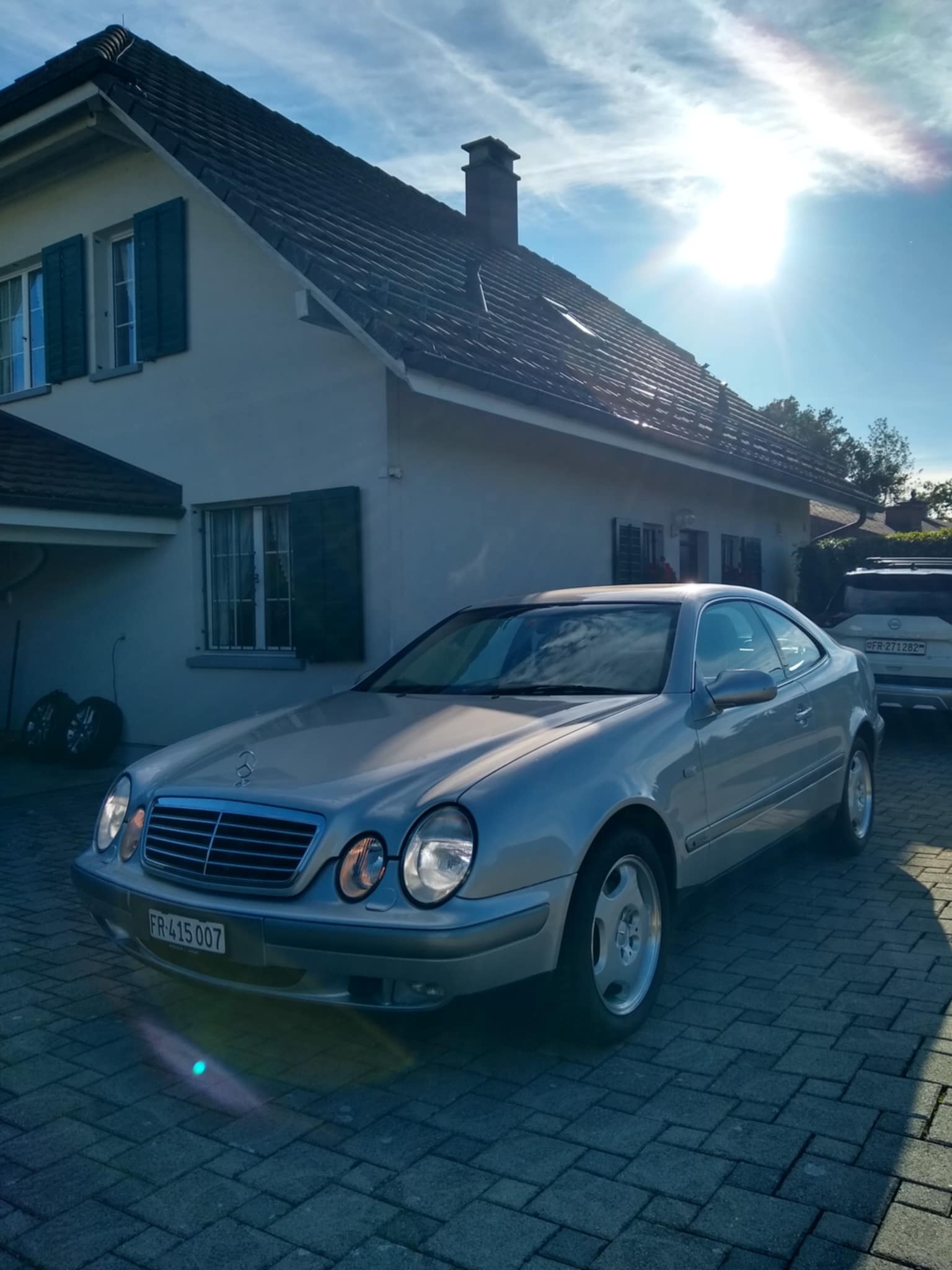 MERCEDES-BENZ CLK 320 Elégance Automatic-image-1