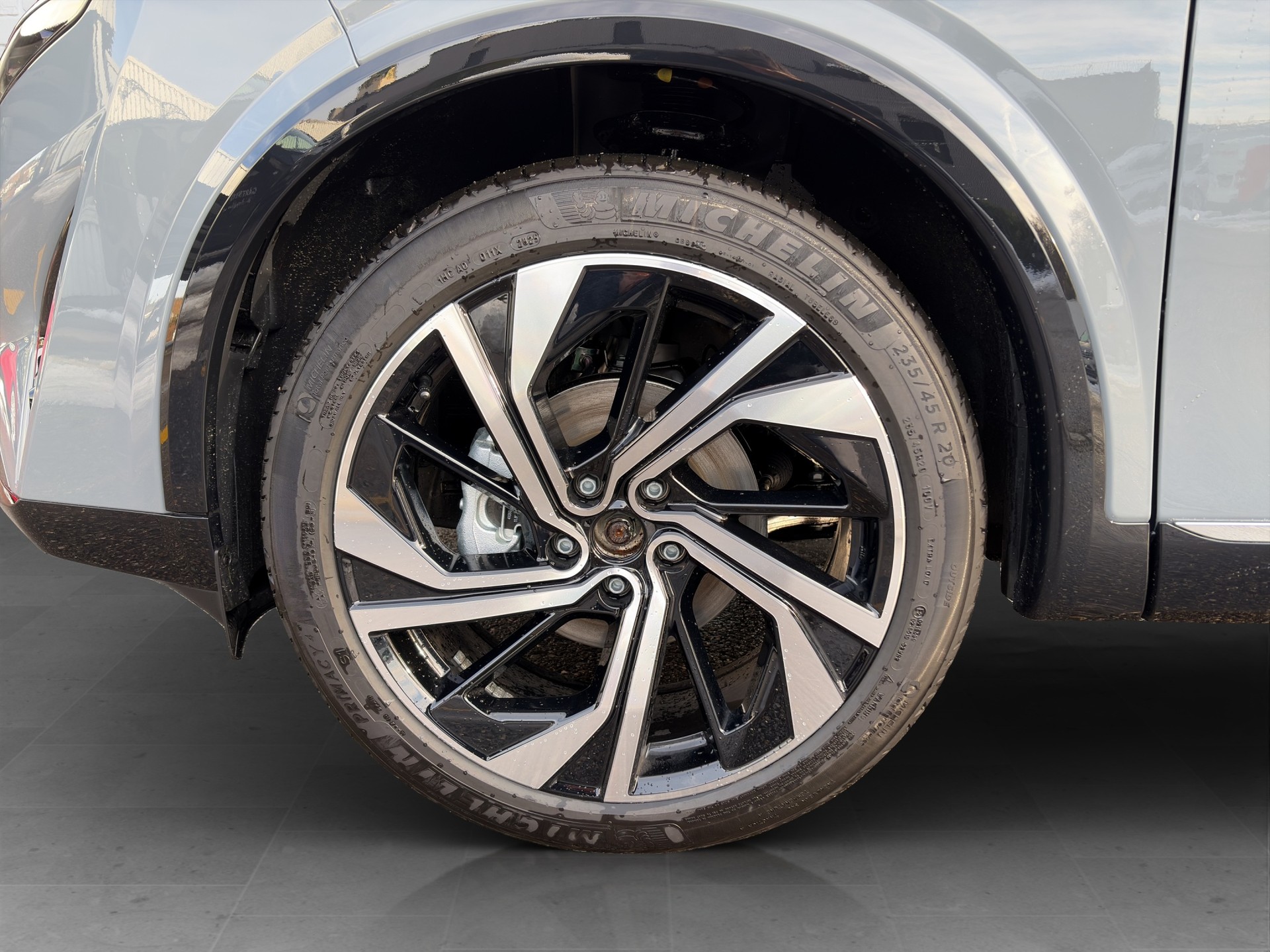 NISSAN Qashqai 1.3 DIG-T MHEV Tekna+ Xtronic 4x4-image-9