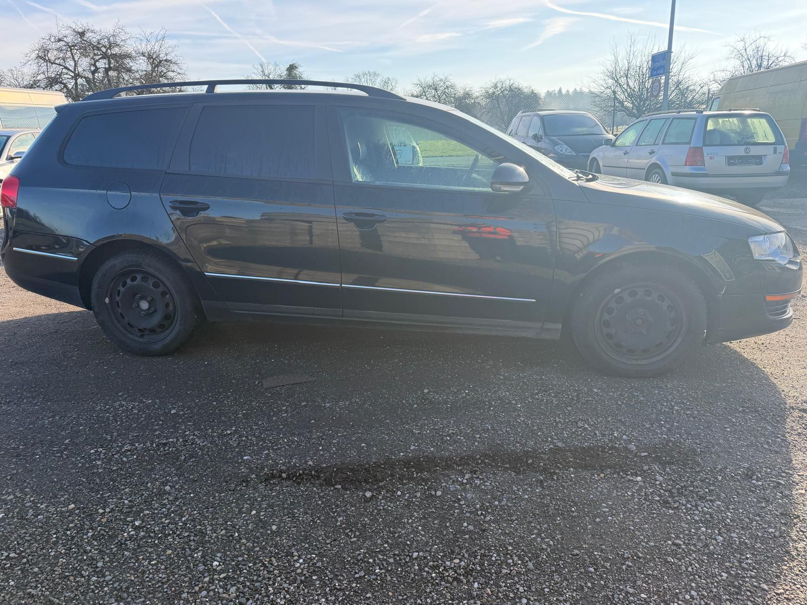VW Passat Variant 2.0T FSI Highline-image-8