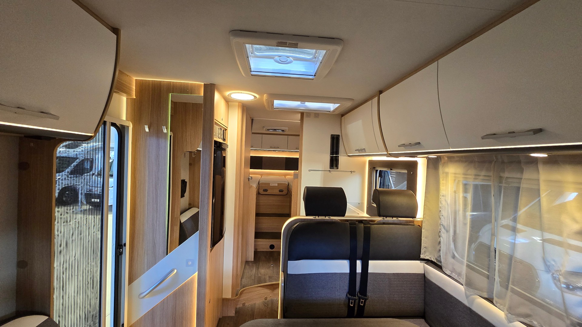 SUNLIGHT T 68 "Hymer-Gruppe", Fiat Ducato 2.3MJT 140PS-image-9
