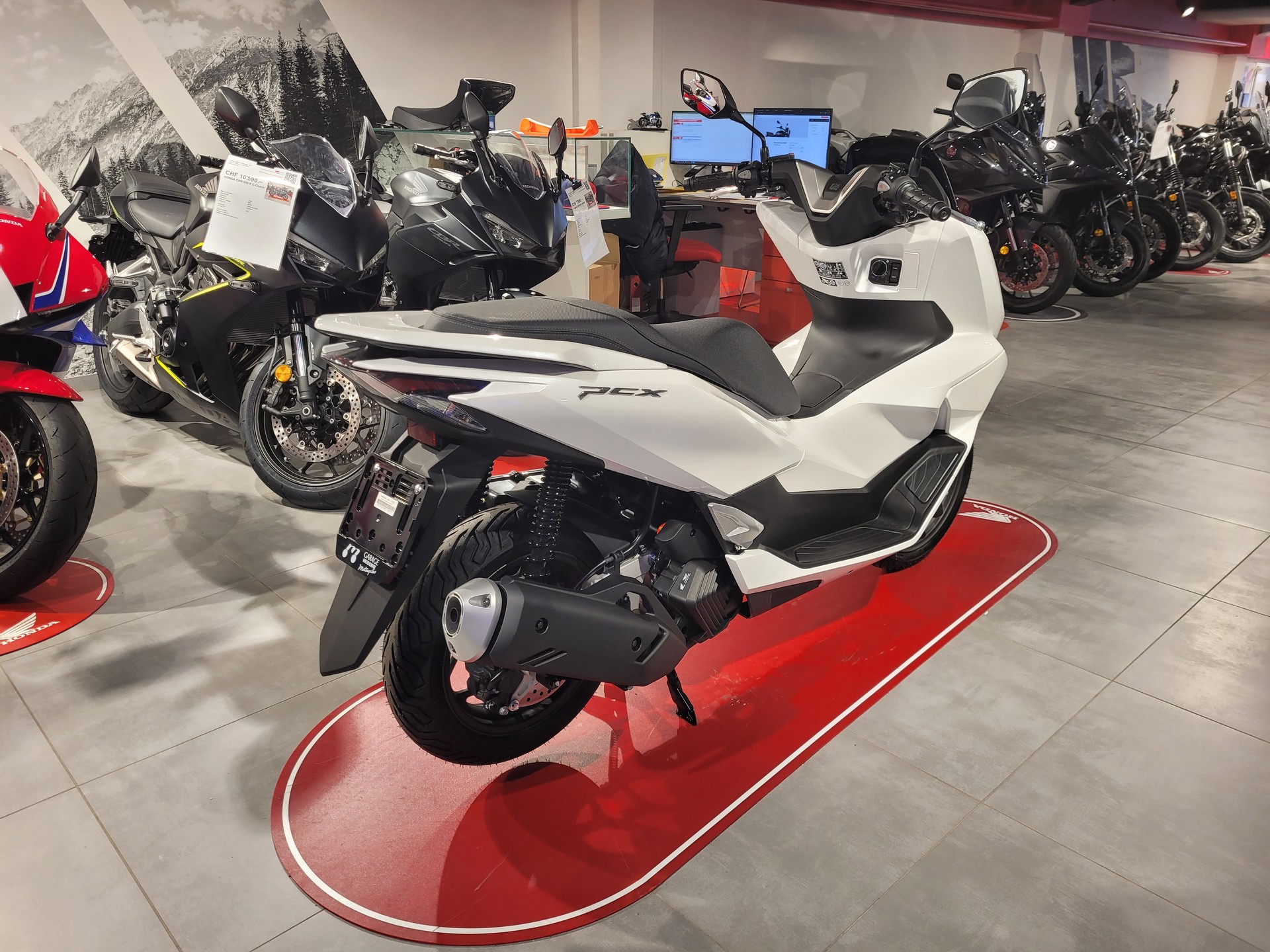 HONDA PCX 125-image-2