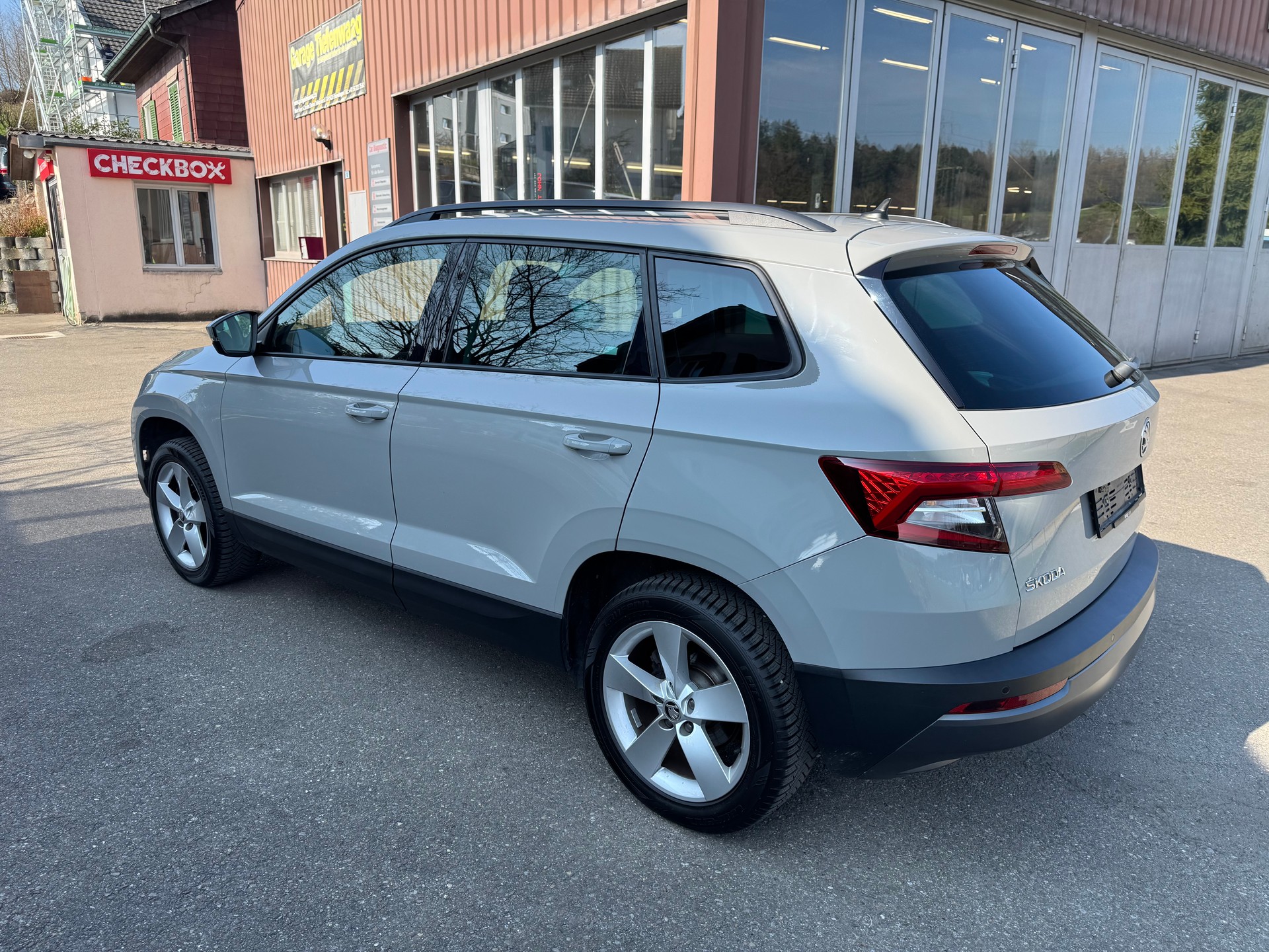 SKODA Karoq 1.5 TSI ACT Style DSG-image-5