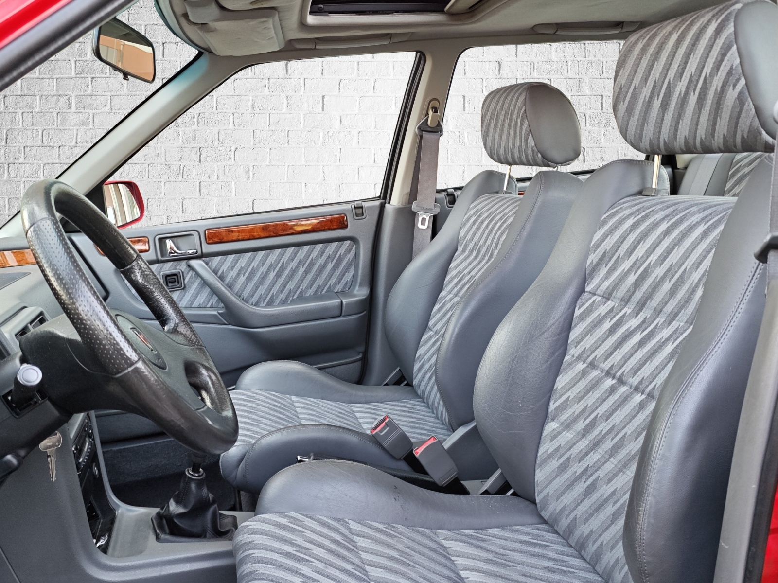 ROVER 220 GSi (GTi)-image-8