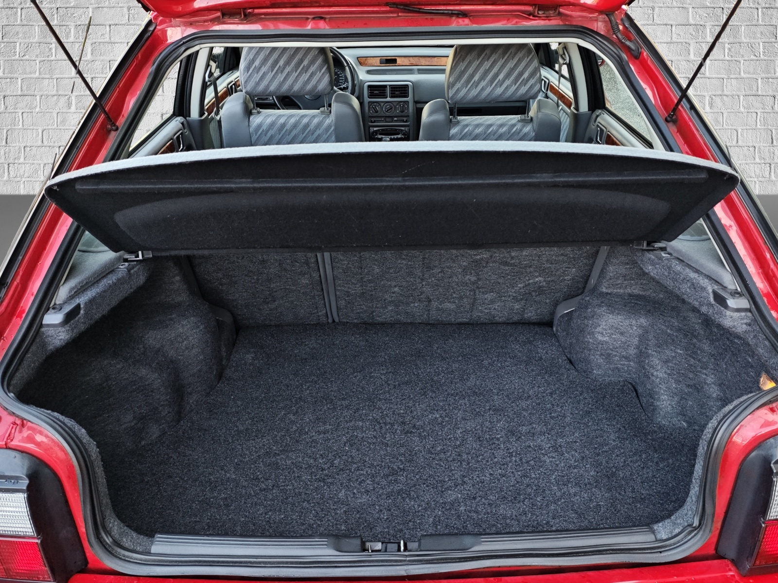 ROVER 220 GSi (GTi)-image-18