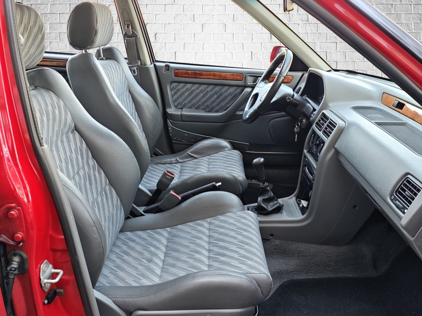 ROVER 220 GSi (GTi)-image-15