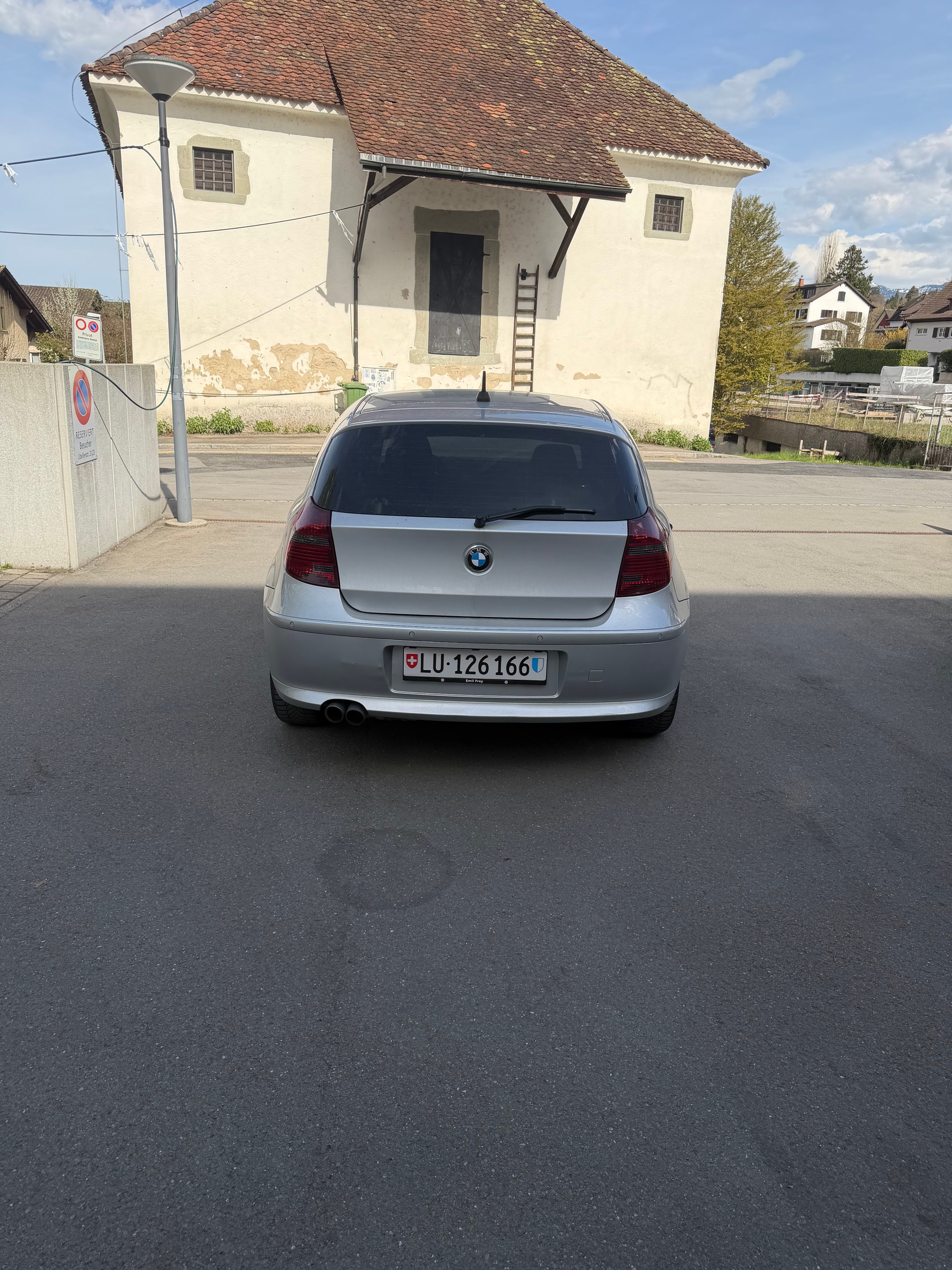 BMW 130i Steptronic-image-1