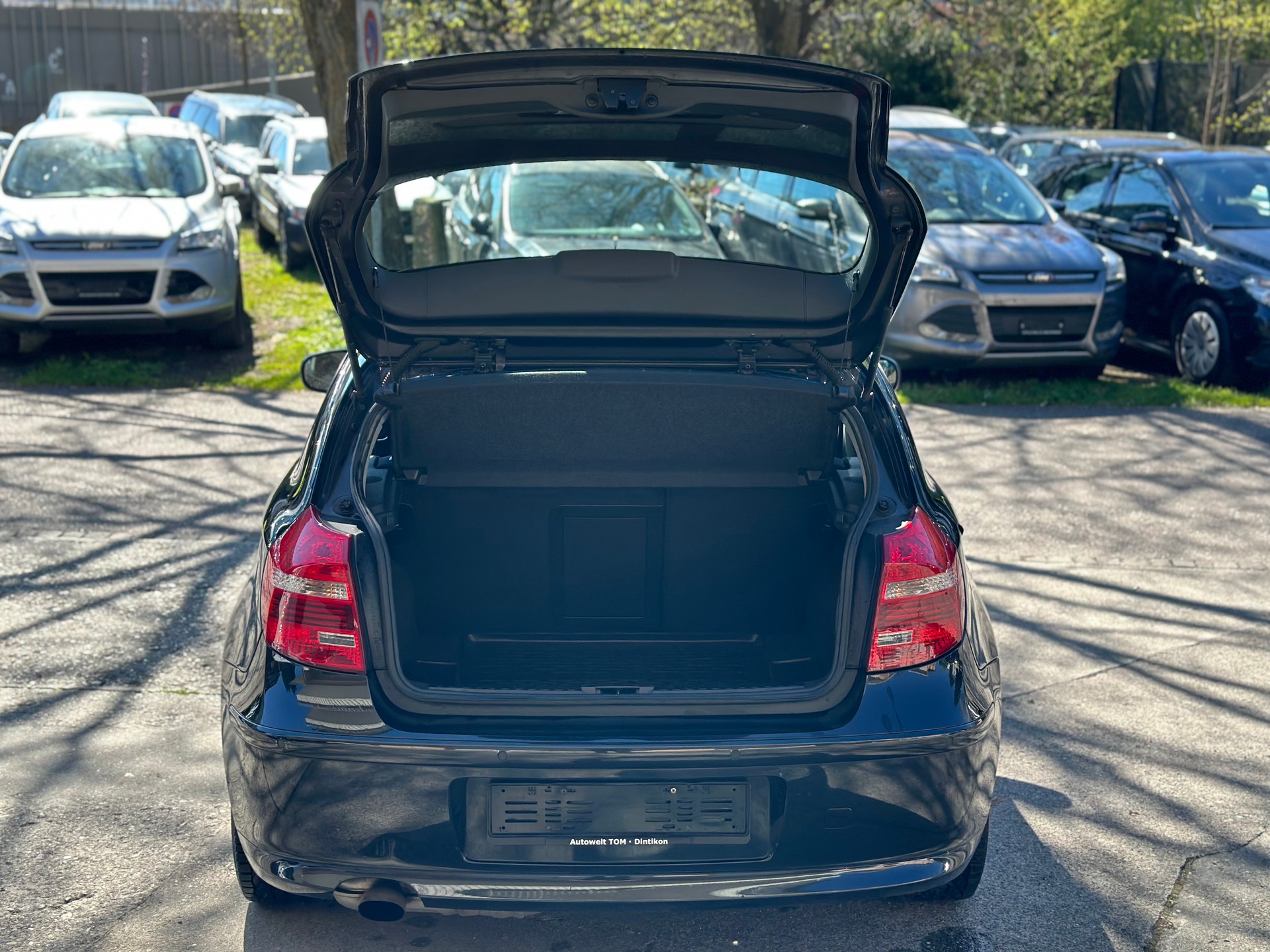 BMW 116i-image-5