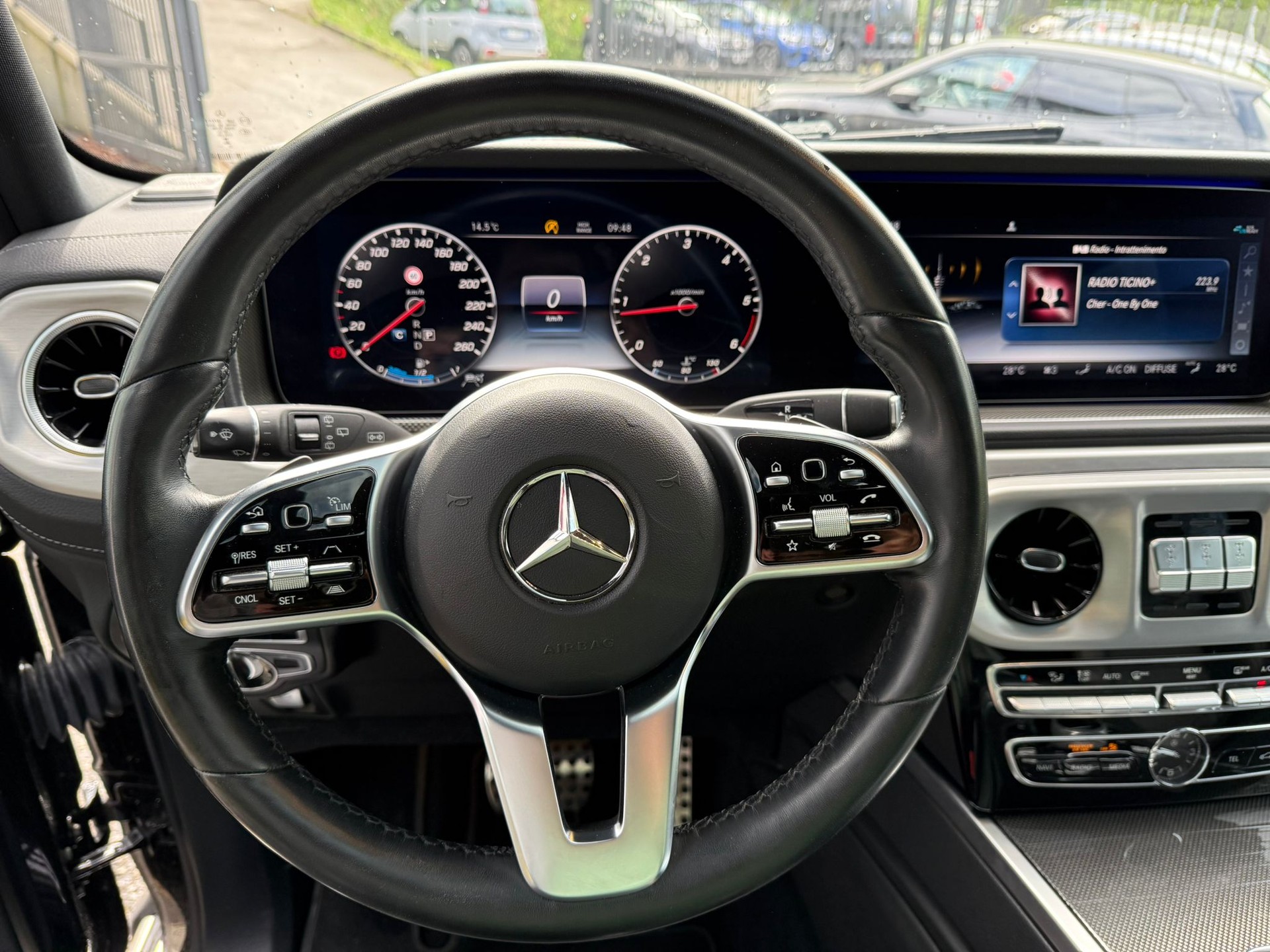 MERCEDES-BENZ G 400 d AMG Line 9G-Tronic-image-9