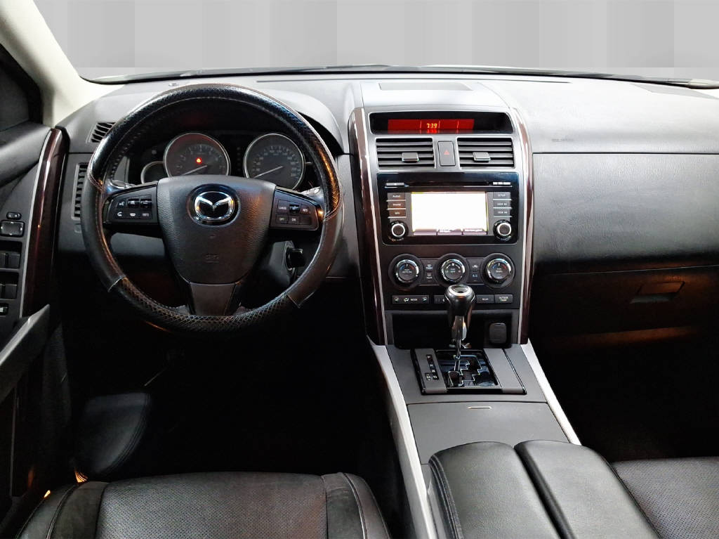 MAZDA CX-9 3.7 V6 Revolution-image-5