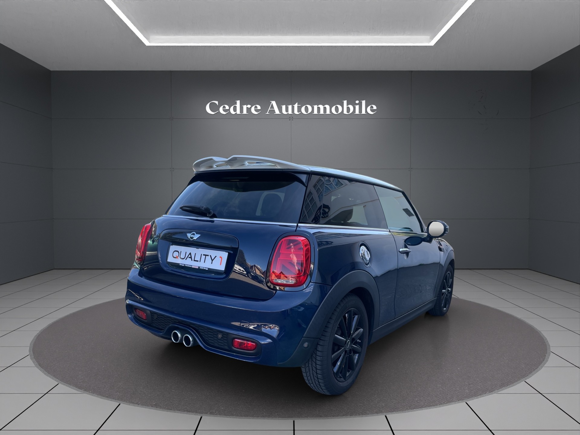 MINI Cooper S Trafalgar-showroom-element-3