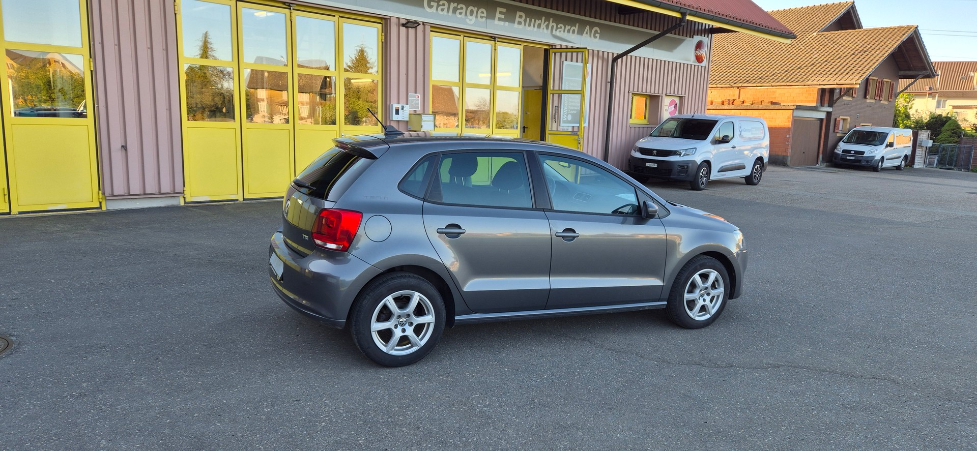 VW Polo 1.2 TSI Team-image-3