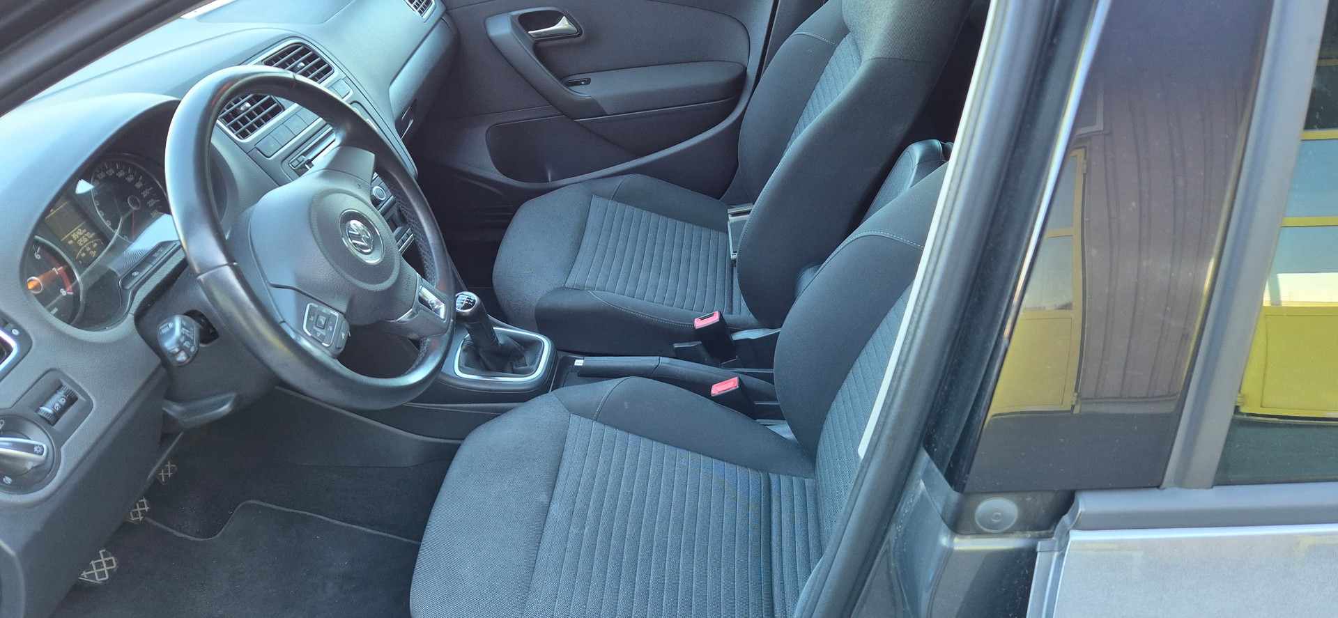 VW Polo 1.2 TSI Team-image-7