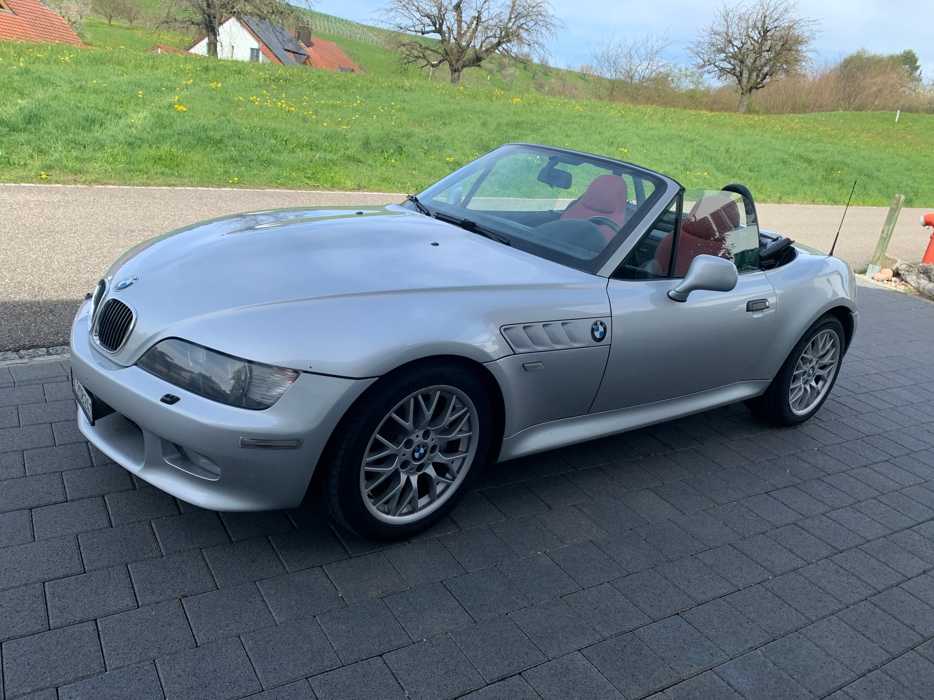BMW 3.0i-image-1