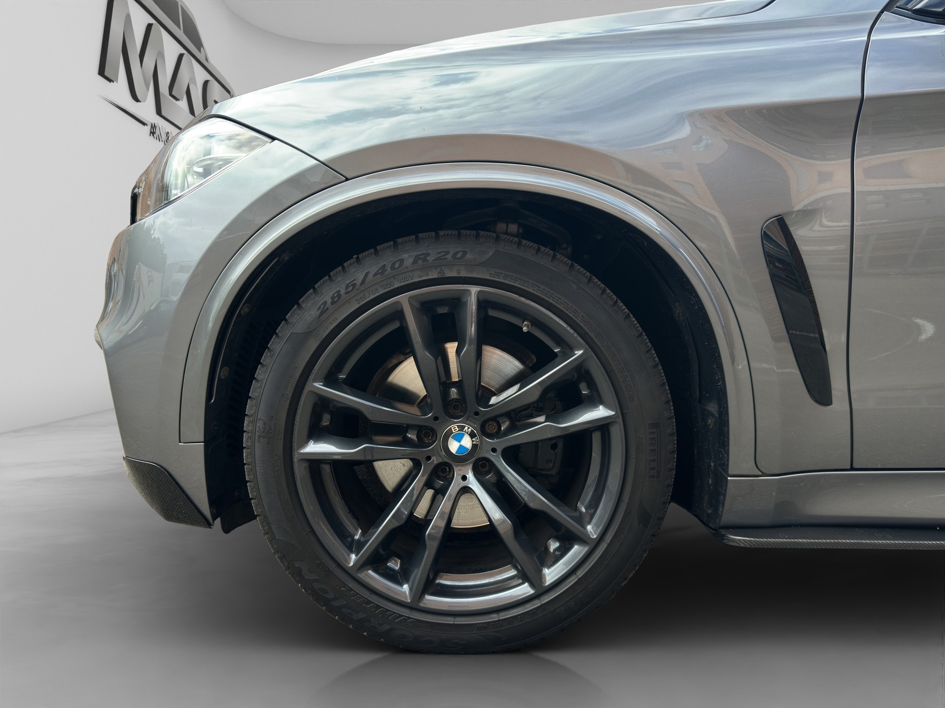 BMW X6 xDrive 40d Steptronic-image-19