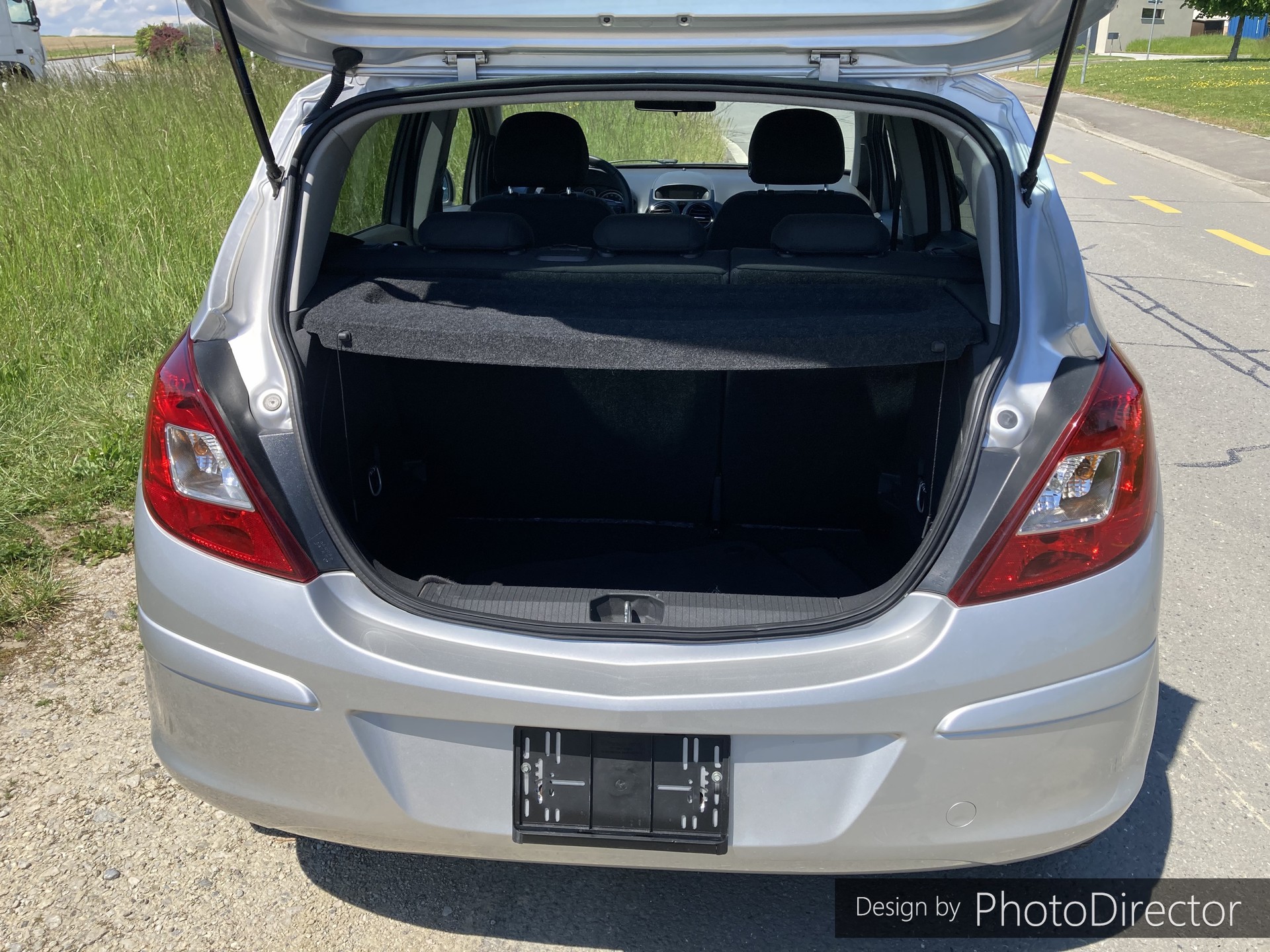 OPEL Corsa 1.4 TP Anniversary Automatic-image-11