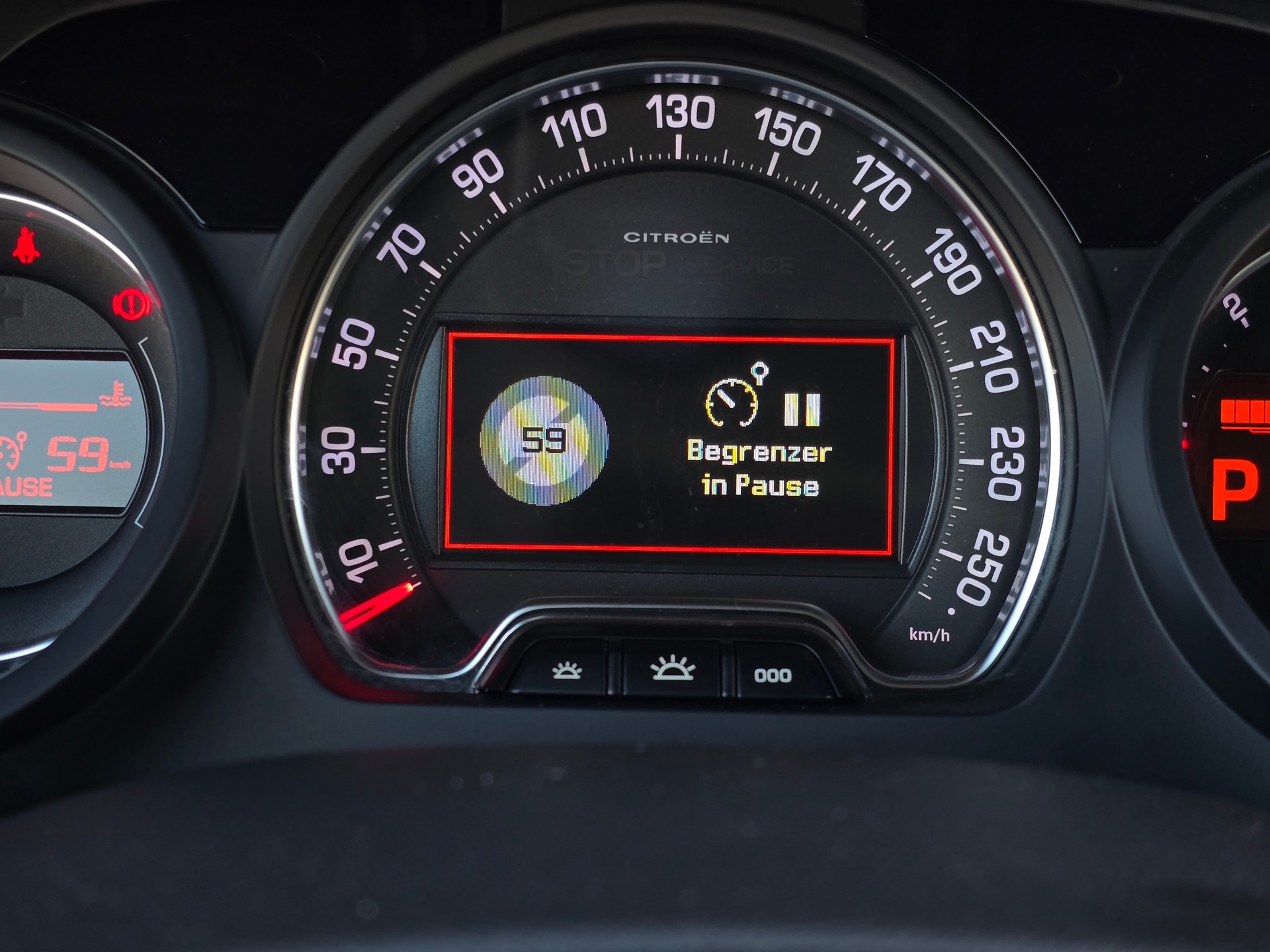 CITROEN C5 Tourer 2.0 HDi Exclusive Automatic mit AHK-image-21