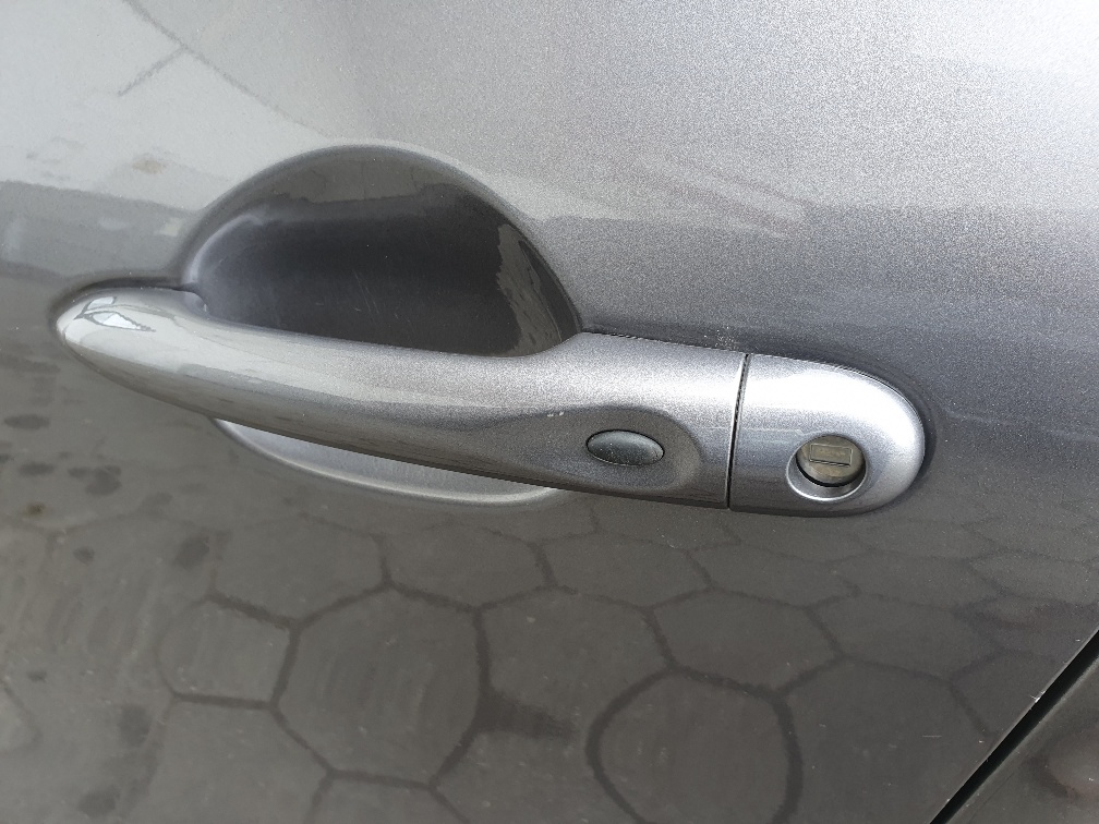 RENAULT Captur 1.2 T Helly Hansen Automat-image-17