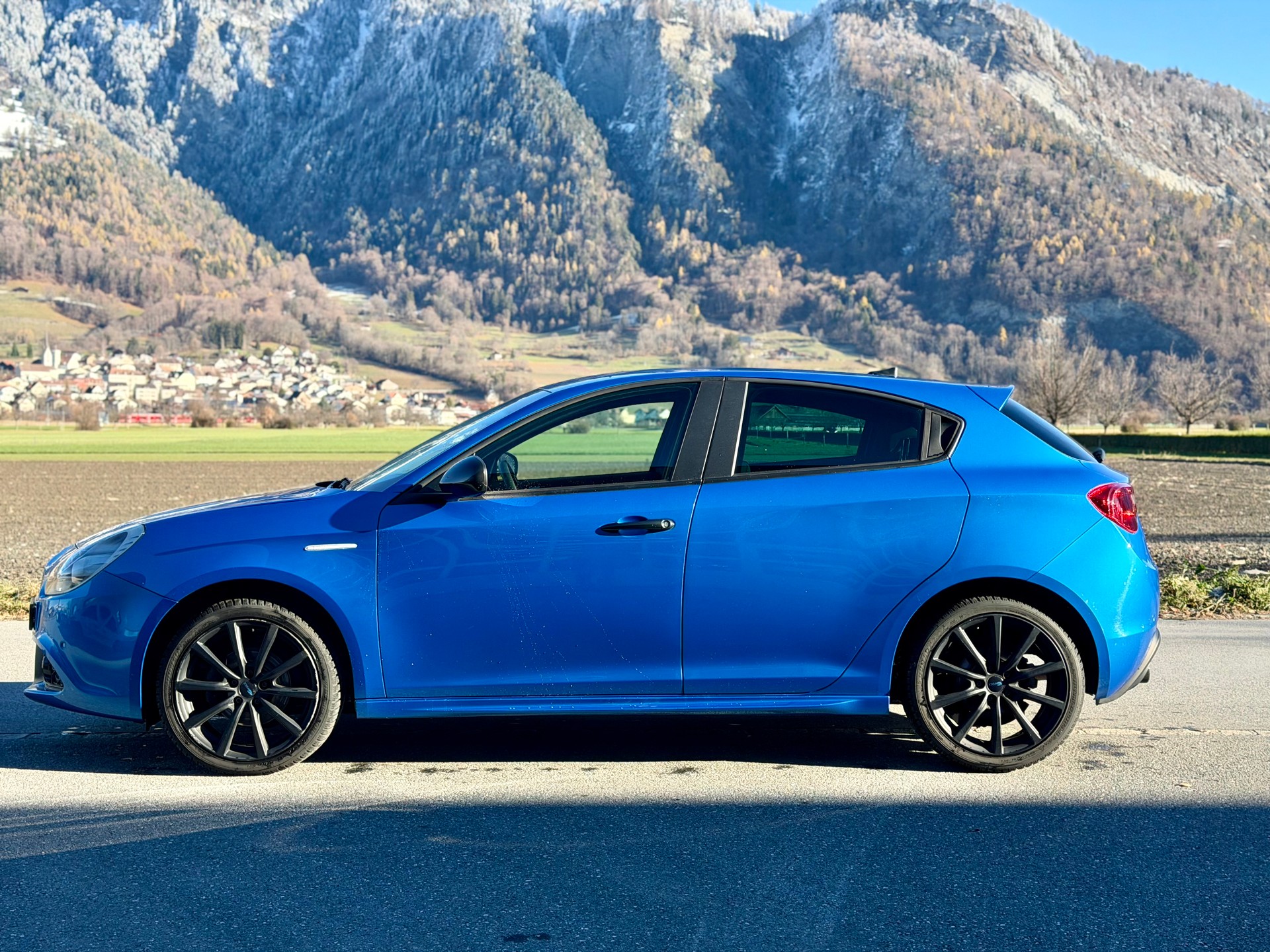 ALFA ROMEO Giulietta 1.4 Turbo Sport-showroom-element-1