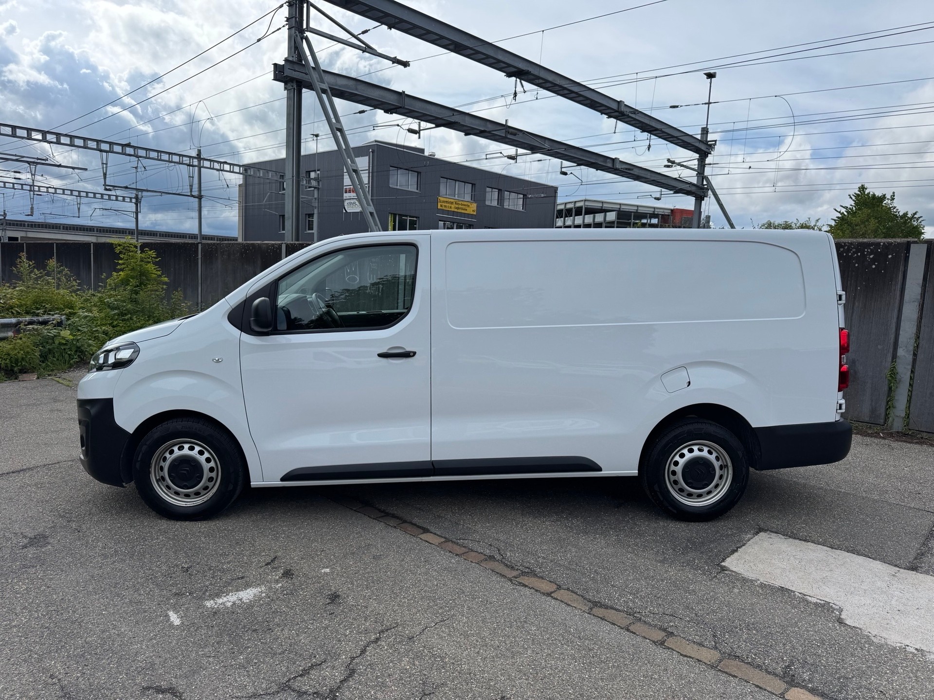 CITROEN Jumpy 2.0 BlueHDi 145 XL EAT8-showroom-element-1