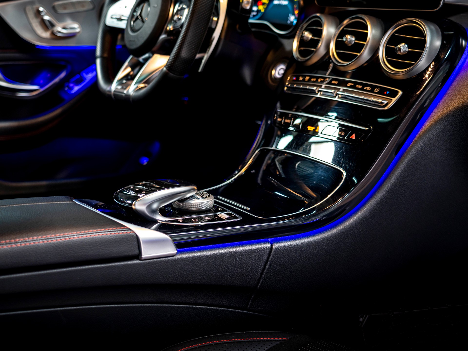 MERCEDES-BENZ C 43 AMG Coupé 4Matic 9G-tronic-image-25