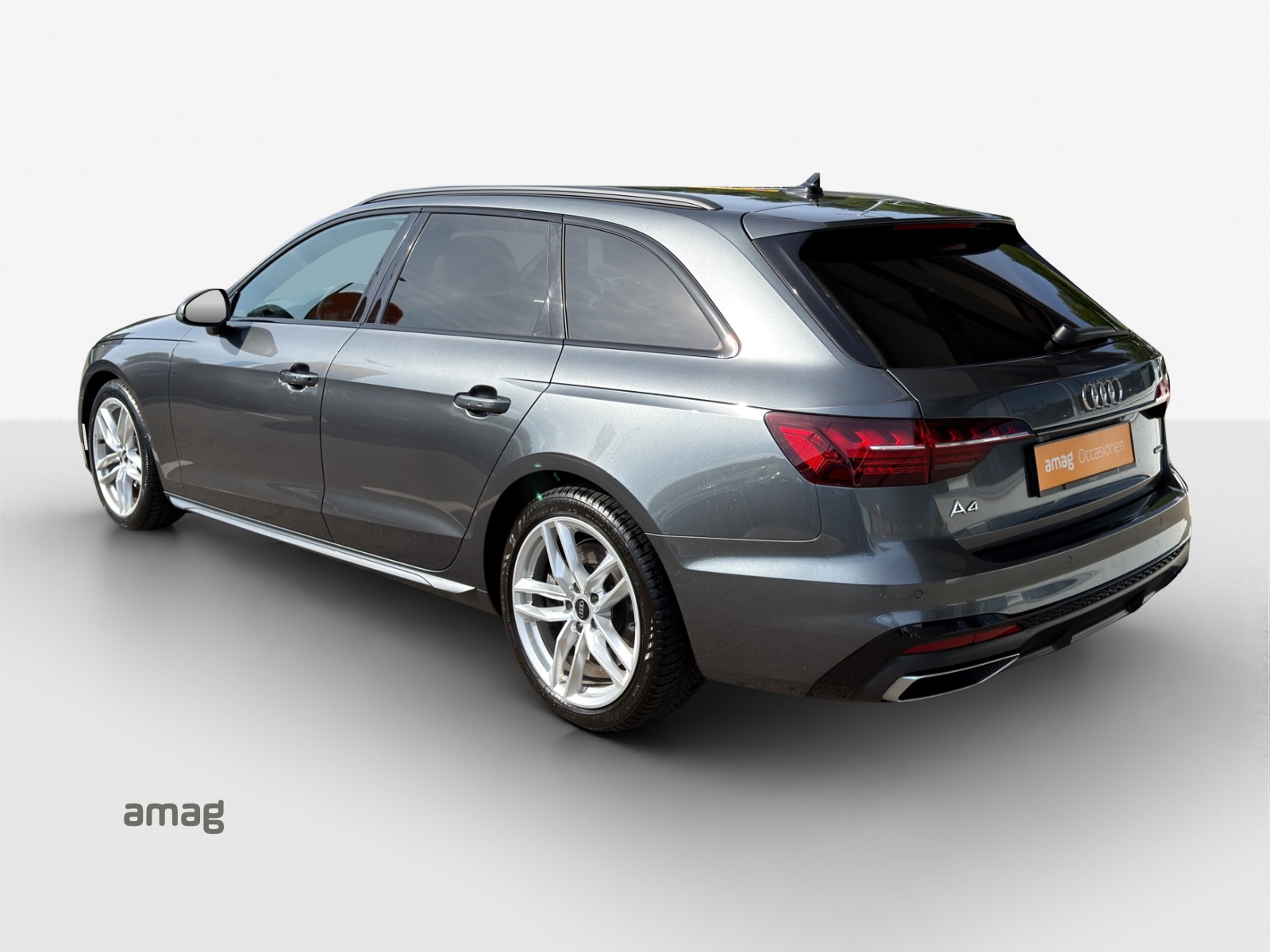 AUDI A4 Avant 45 TFSI S line S-tronic quattro-showroom-element-2