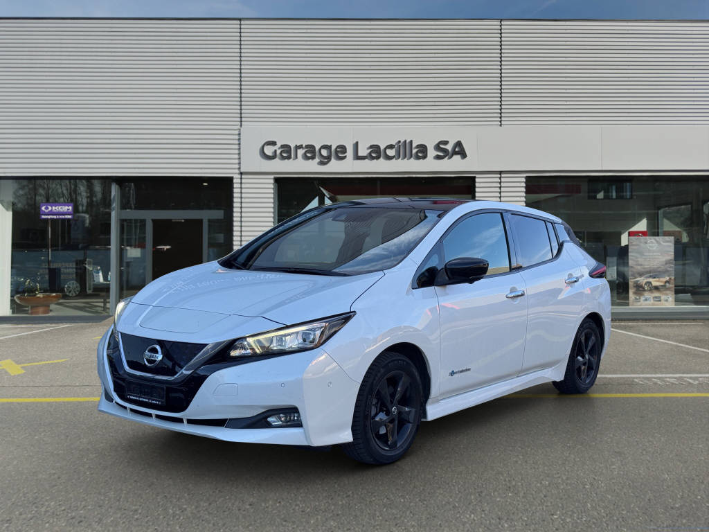 NISSAN Leaf Tekna 40 kWh-image-2