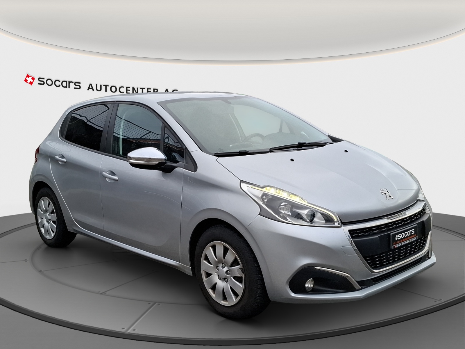 PEUGEOT 208 1.2 PureTech Urban Soul // MFK 05.12.2025 // Bremsen vorne komplett NEU // 8-fach bereift-image-3