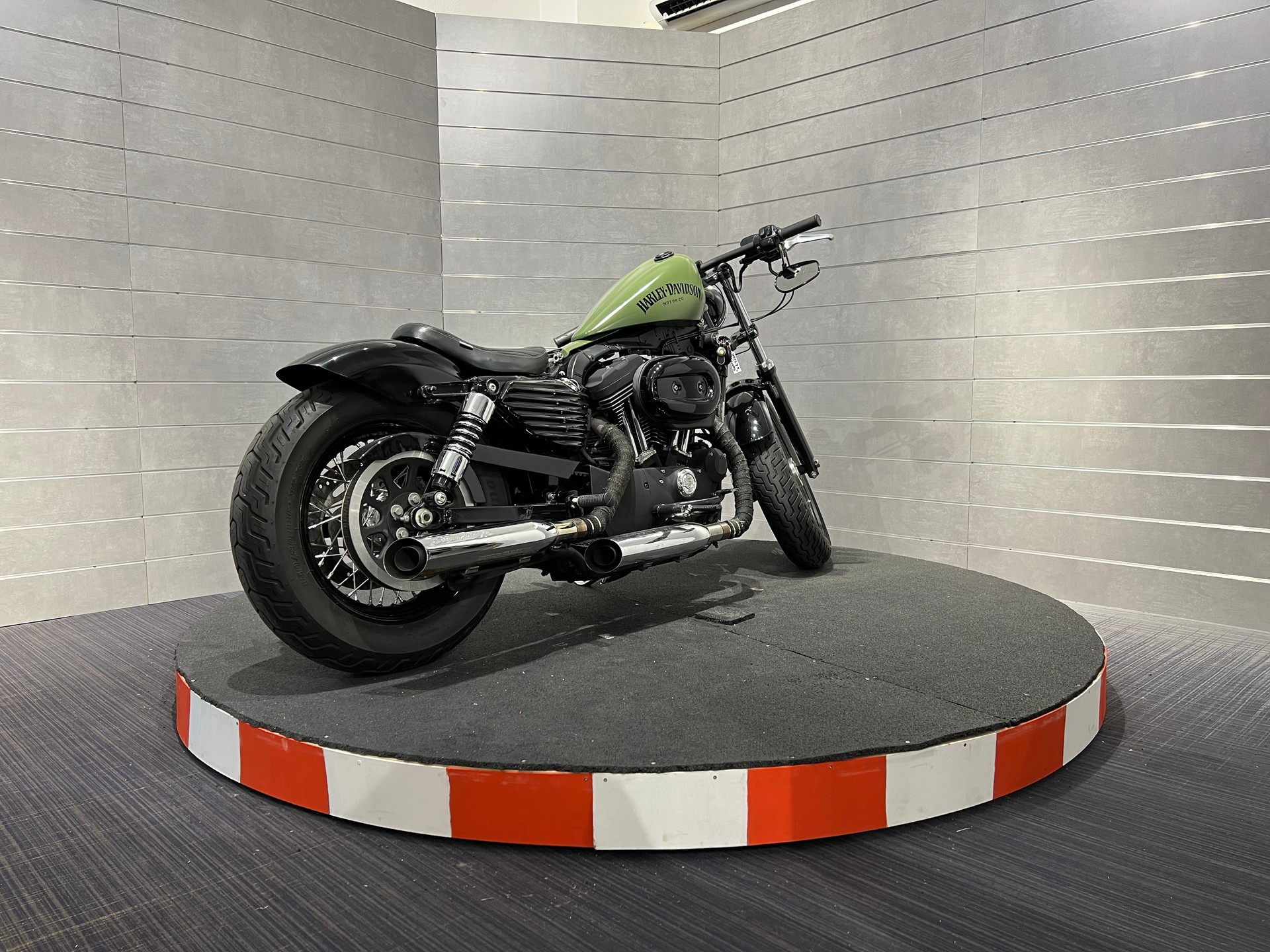 HARLEY-DAVIDSON XL 1200 R Sportster Roadster Injection-image-5