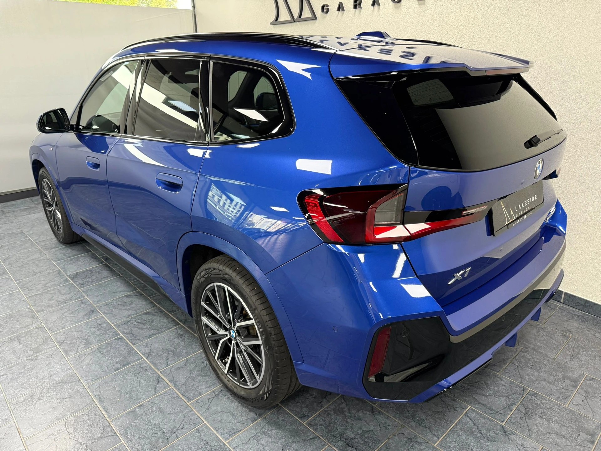BMW X1 xDrive 20d 48V M Sport-image-5