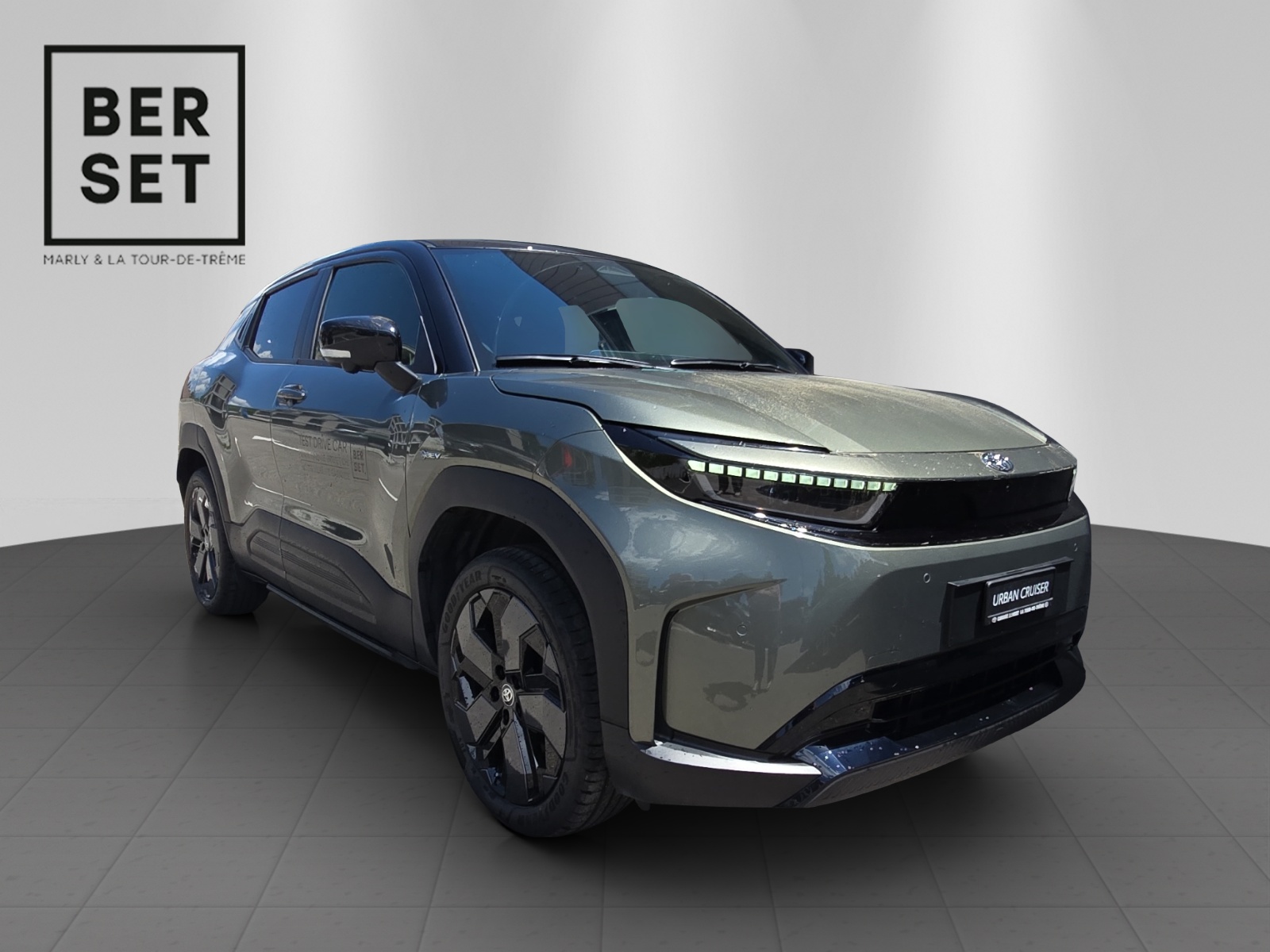 TOYOTA Urban Cruiser Premium AWD-image-6