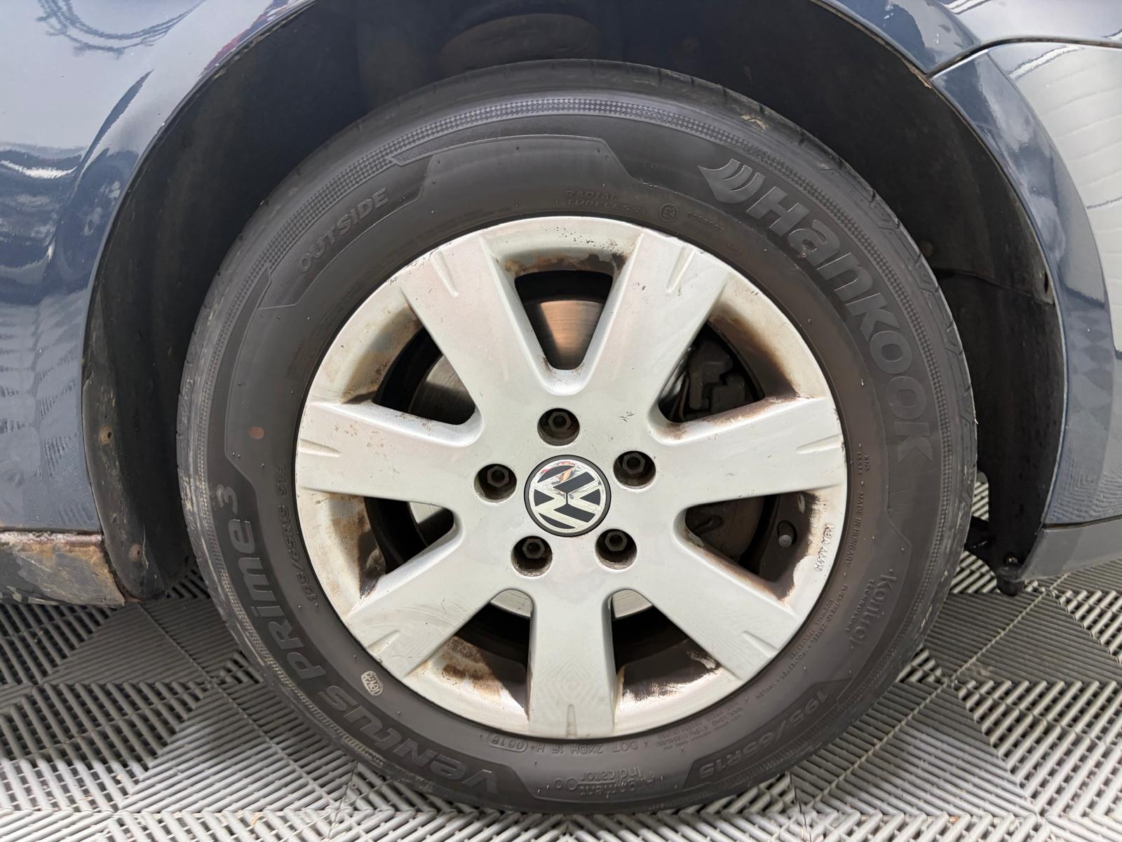 VW Golf 1.4 TSI Trendline-image-17