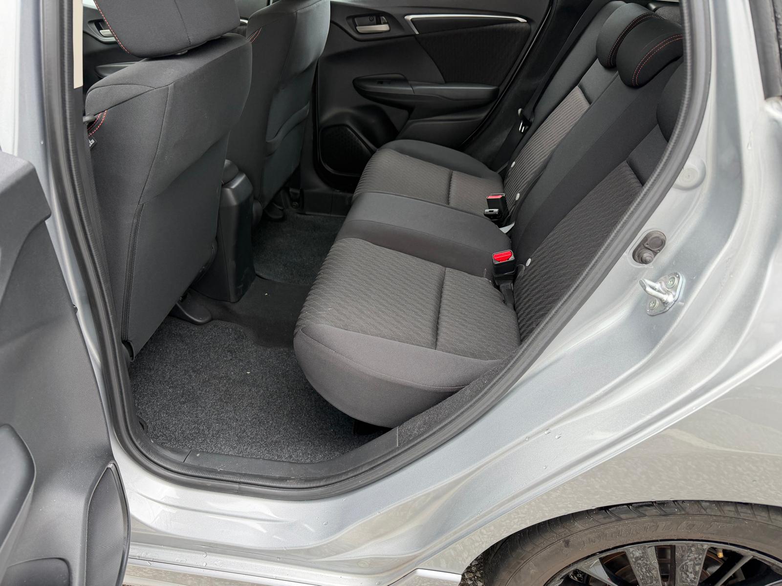 HONDA Jazz 1.5i-VTEC Dynamic-image-10