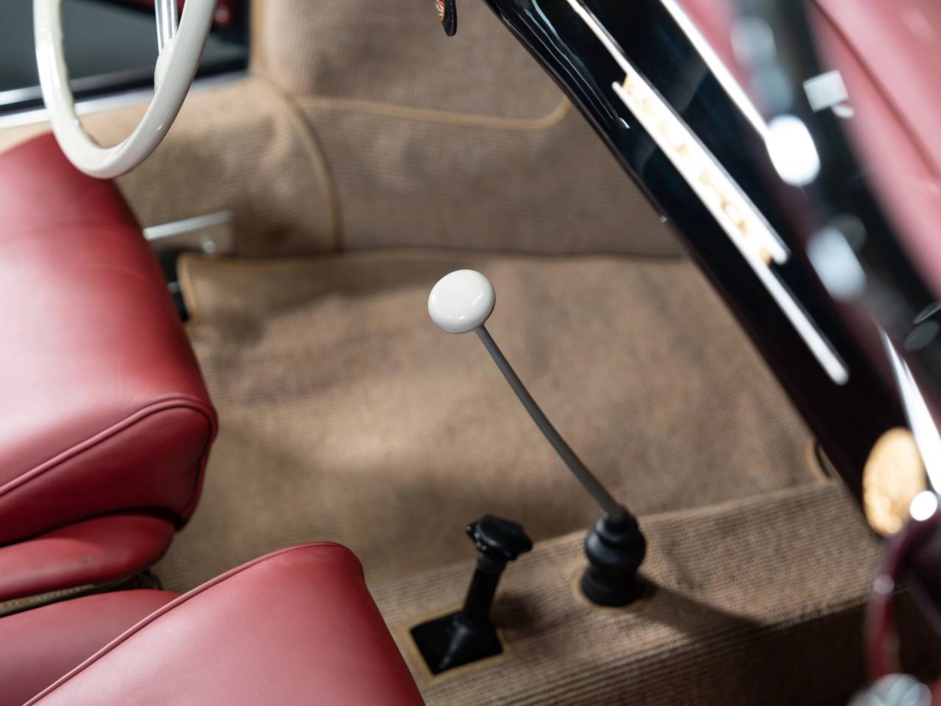 PORSCHE 356 A Speedster-image-22