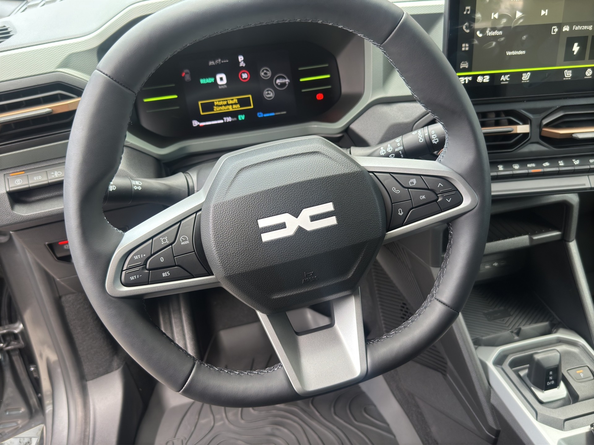 DACIA Duster HEV 140 Extreme TECHNO PAKET-image-14