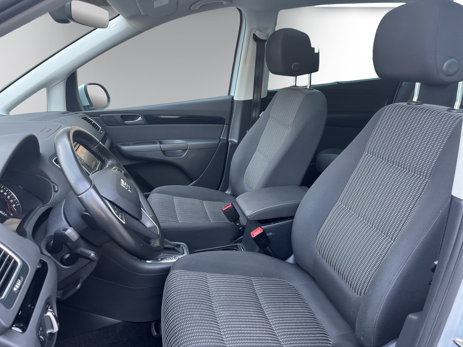 SEAT Alhambra 2.0 TDI DSG Style-image-10