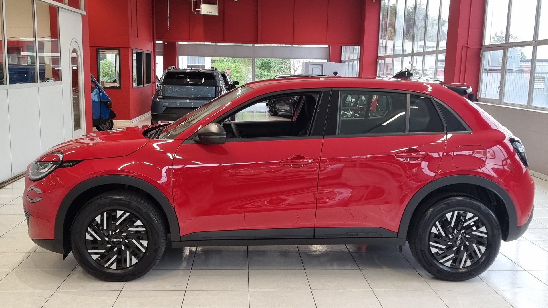 FIAT 600 1.2 Hybrid Pop-showroom-element-2