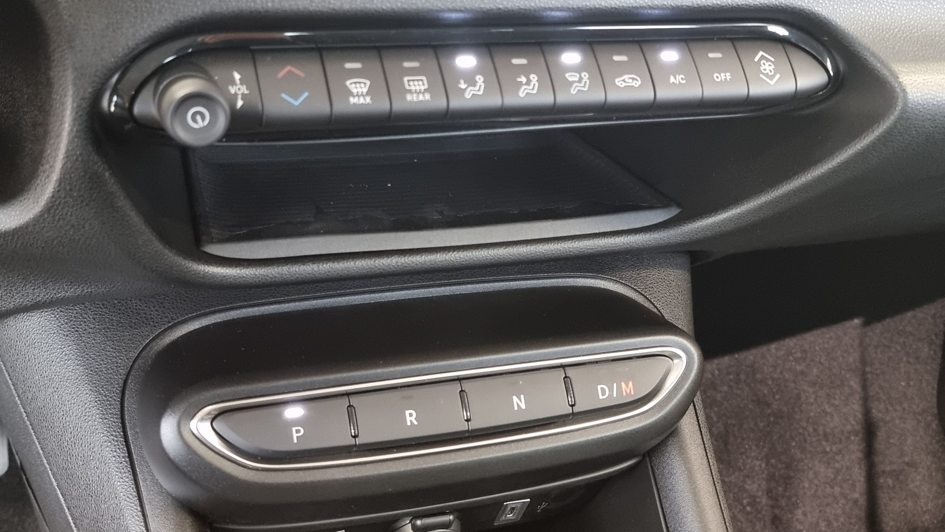 FIAT 600 1.2 Hybrid Pop-image-11
