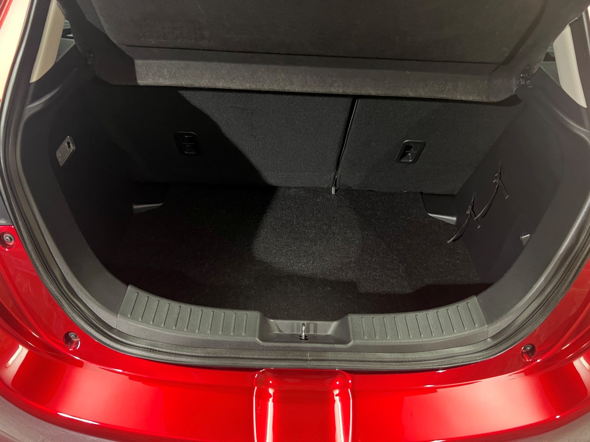 MAZDA 2 SKYACTIV-G 90 Revolution Automat-image-5