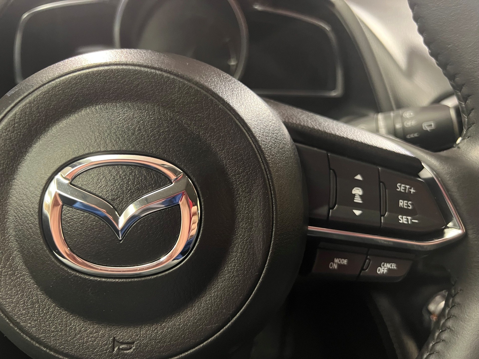 MAZDA 2 SKYACTIV-G 90 Revolution Automat-image-21