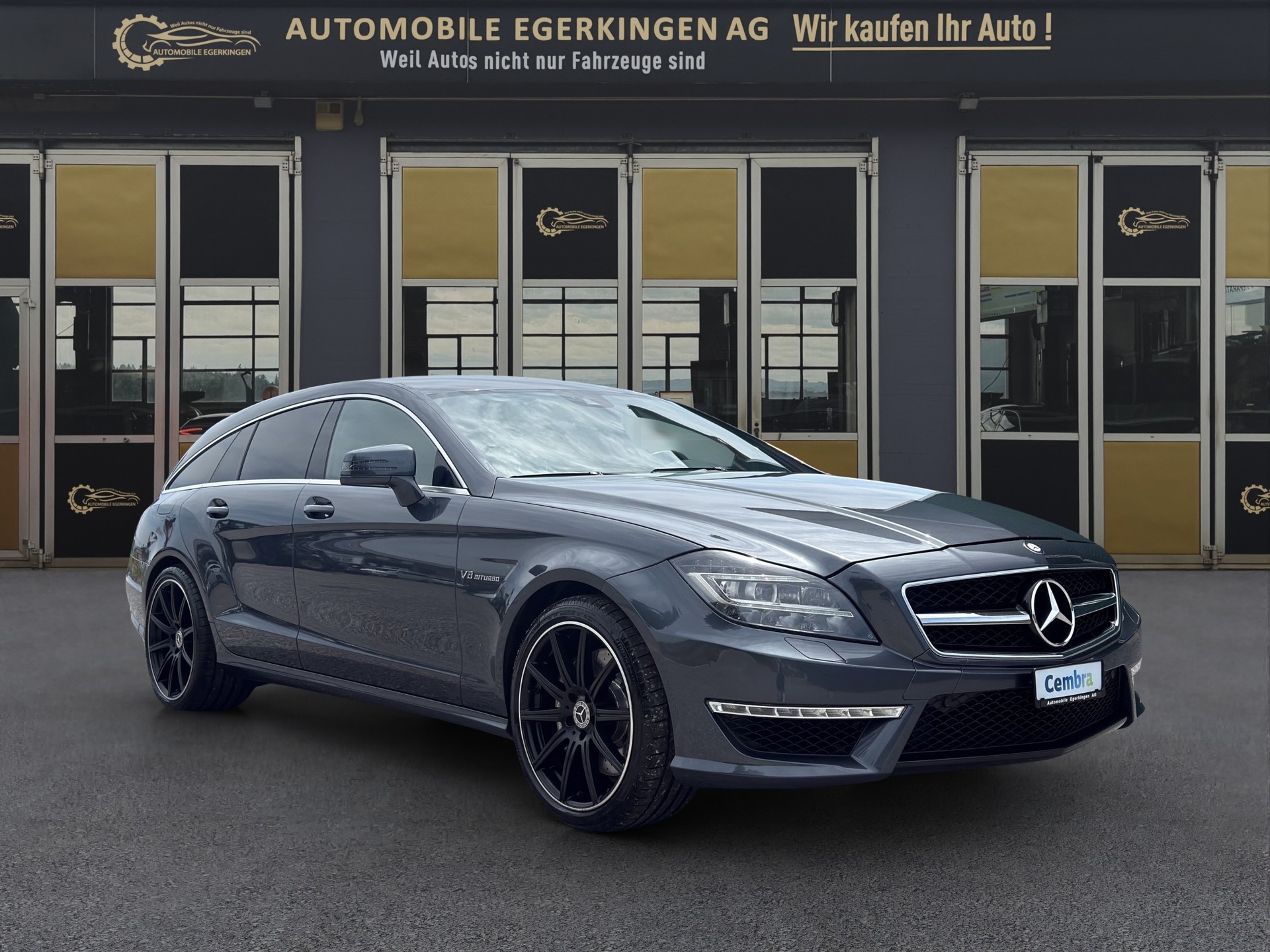 MERCEDES-BENZ CLS 63 AMG 4matic Shooting Brake-showroom-element-2